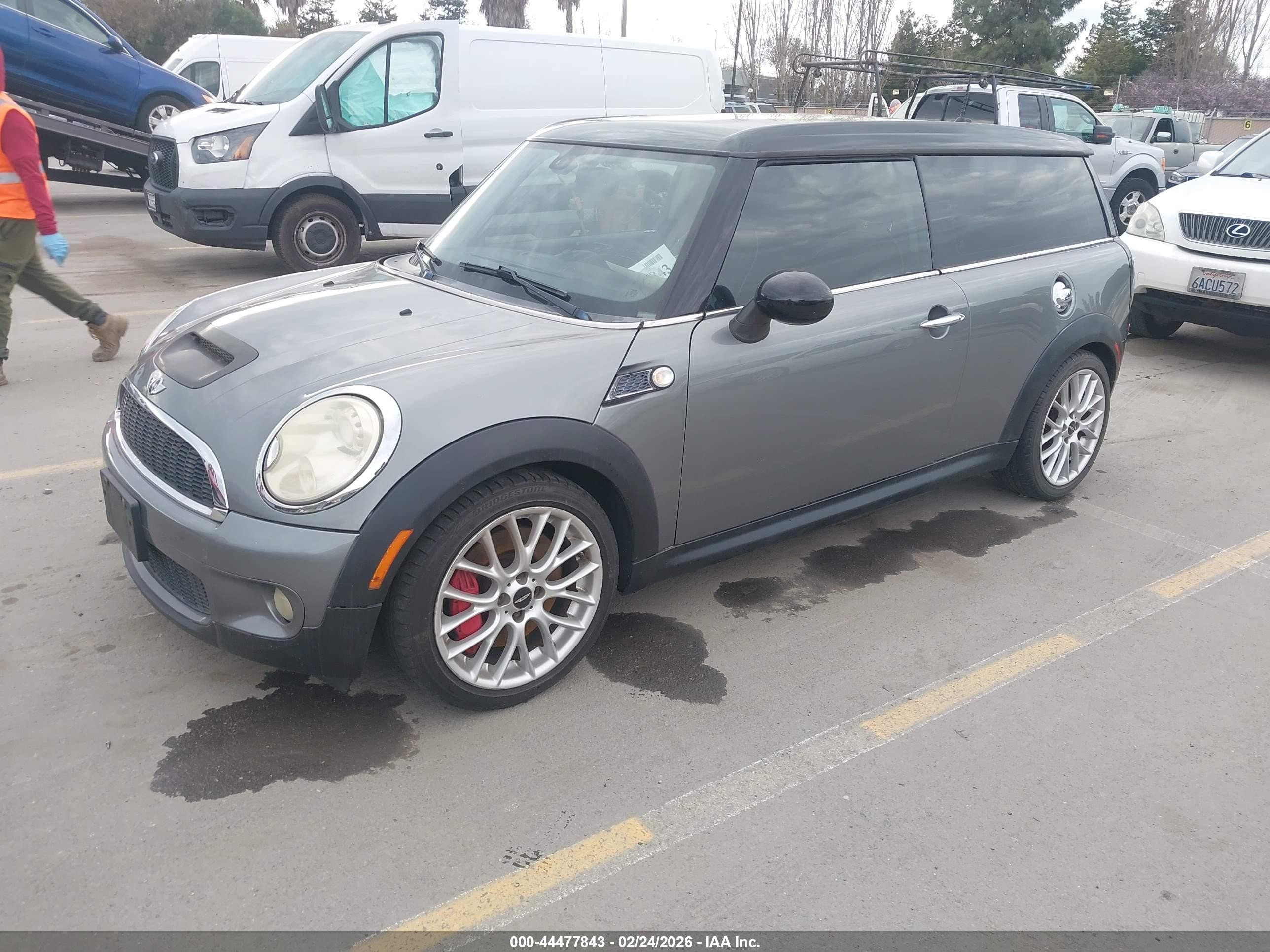2008 Mini Cooper S Clubman   Gray vin: WMWMM33598TP89013