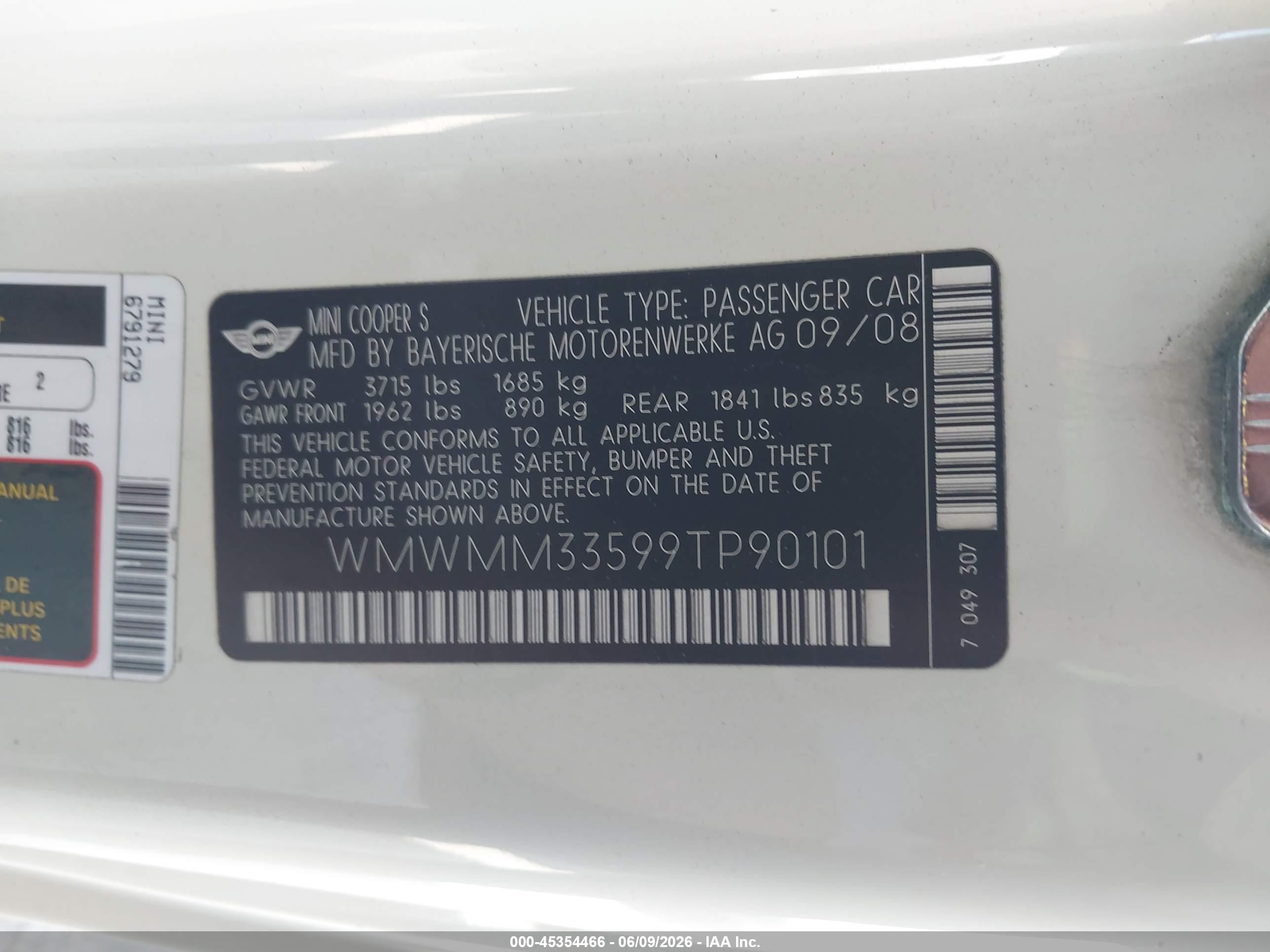 2009 Mini Cooper S Clubman   White vin: WMWMM33599TP90101