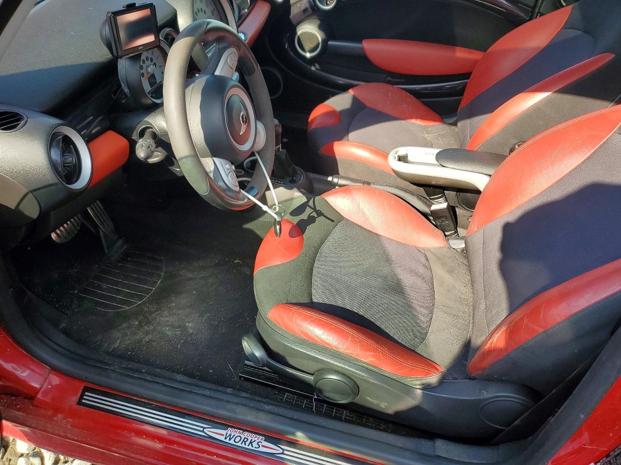 2009 Mini Cooper S Clubman Red vin: WMWMM33599TP93600