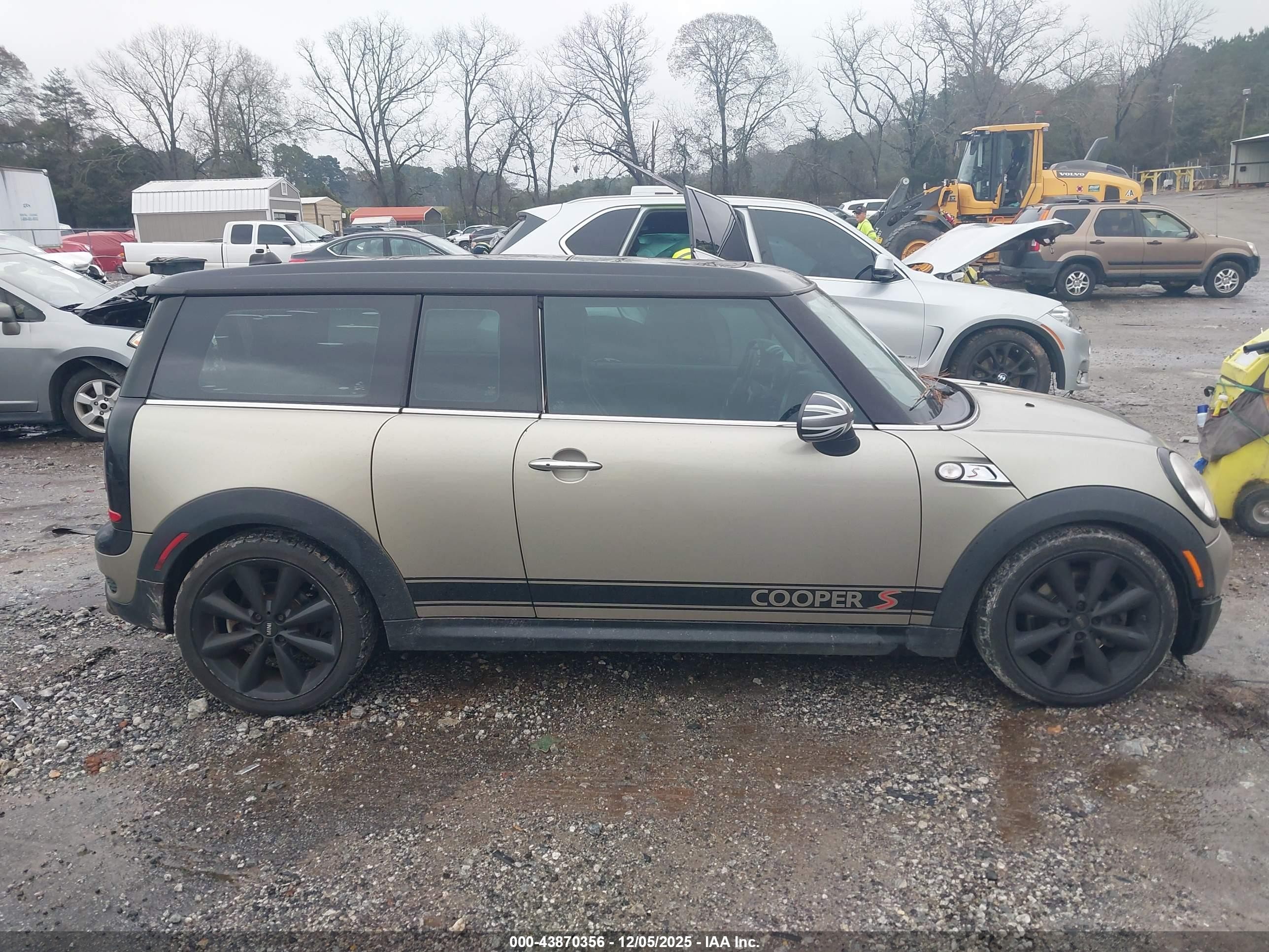 2008 Mini Cooper S Clubman   Champagne vin: WMWMM335X8TP87531