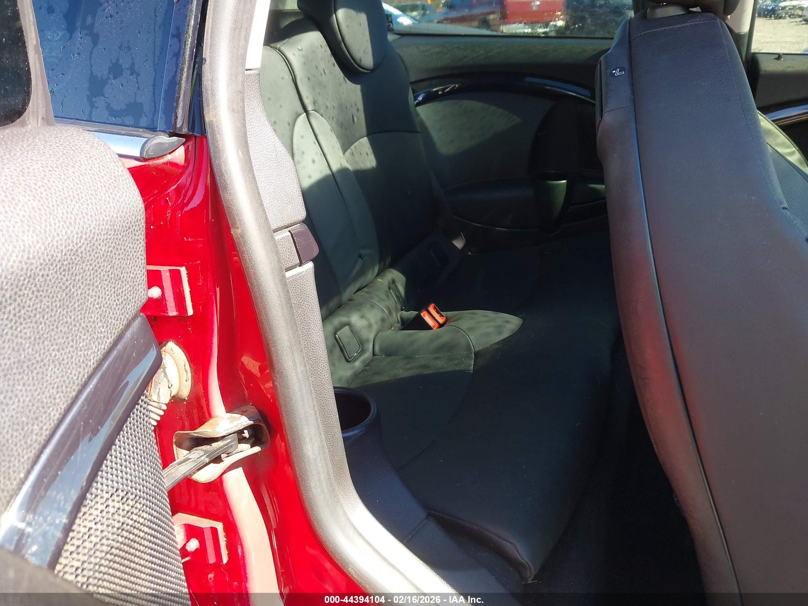 2008 Mini Cooper S Clubman   Red vin: WMWMM335X8TP87965