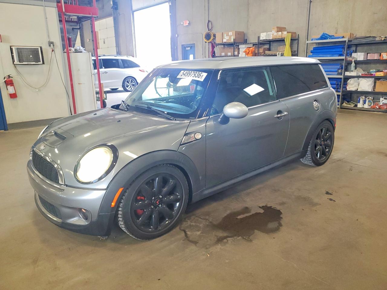 2010 Mini Cooper S Clubman Gray vin: WMWMM3C50ATZ32890