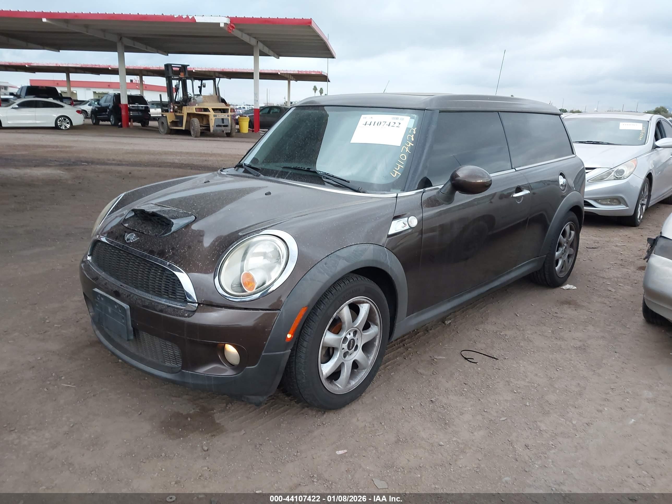 2010 Mini Cooper S Clubman   Brown vin: WMWMM3C51ATZ33126