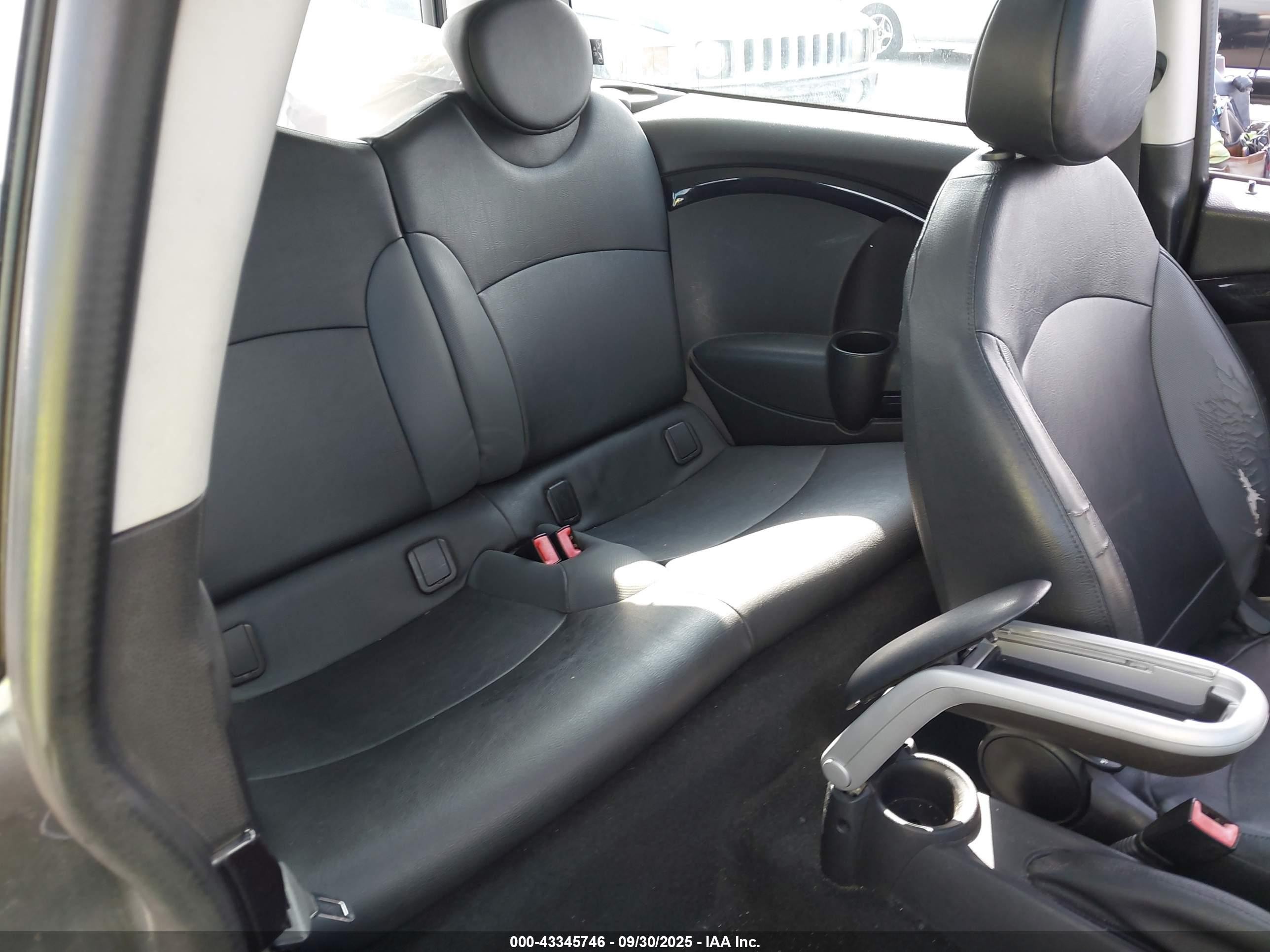 2010 Mini Cooper S Clubman   Gray vin: WMWMM3C51ATZ33272