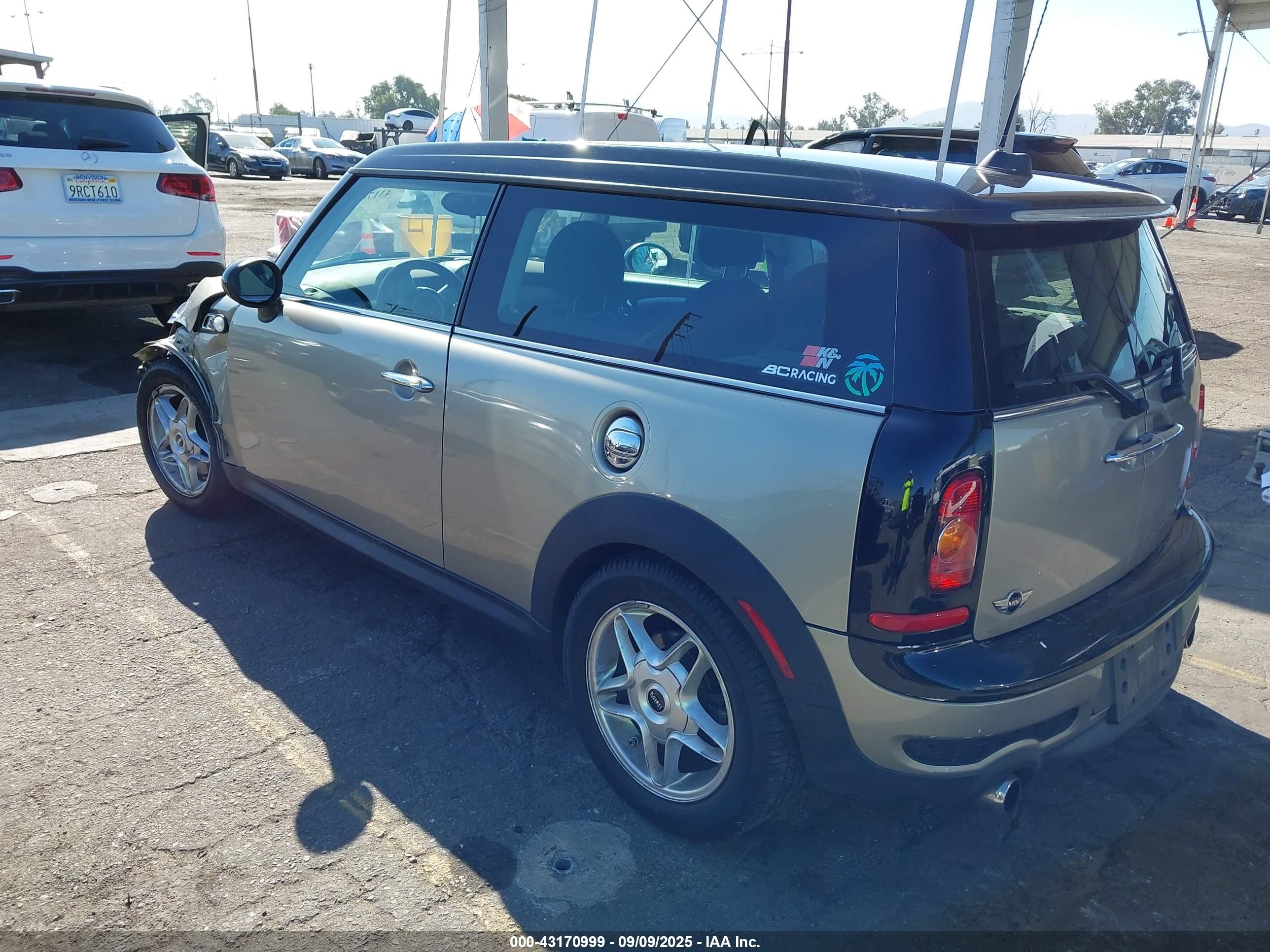 2010 Mini Cooper S Clubman   Champagne vin: WMWMM3C53ATP93774