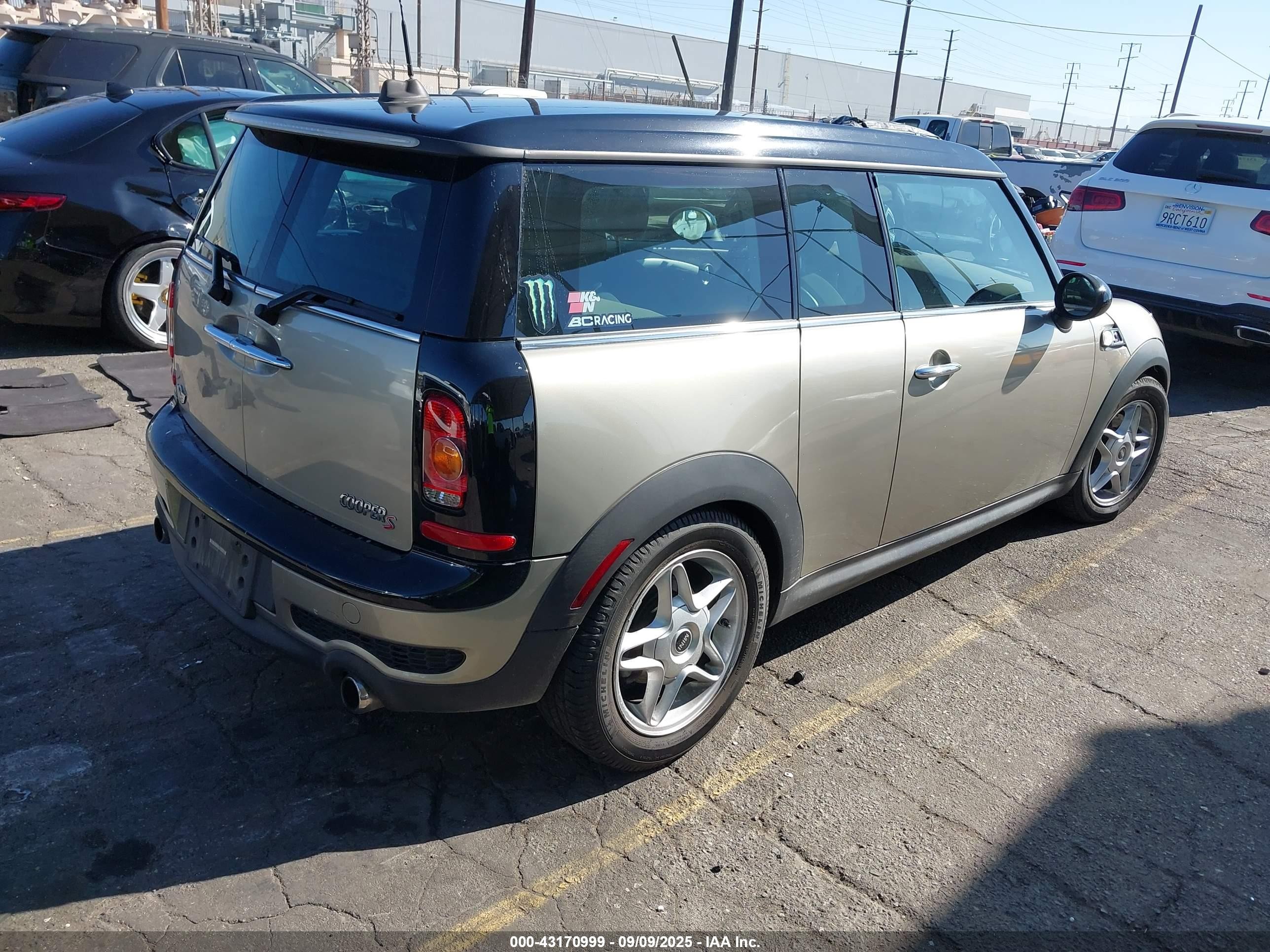 2010 Mini Cooper S Clubman   Champagne vin: WMWMM3C53ATP93774