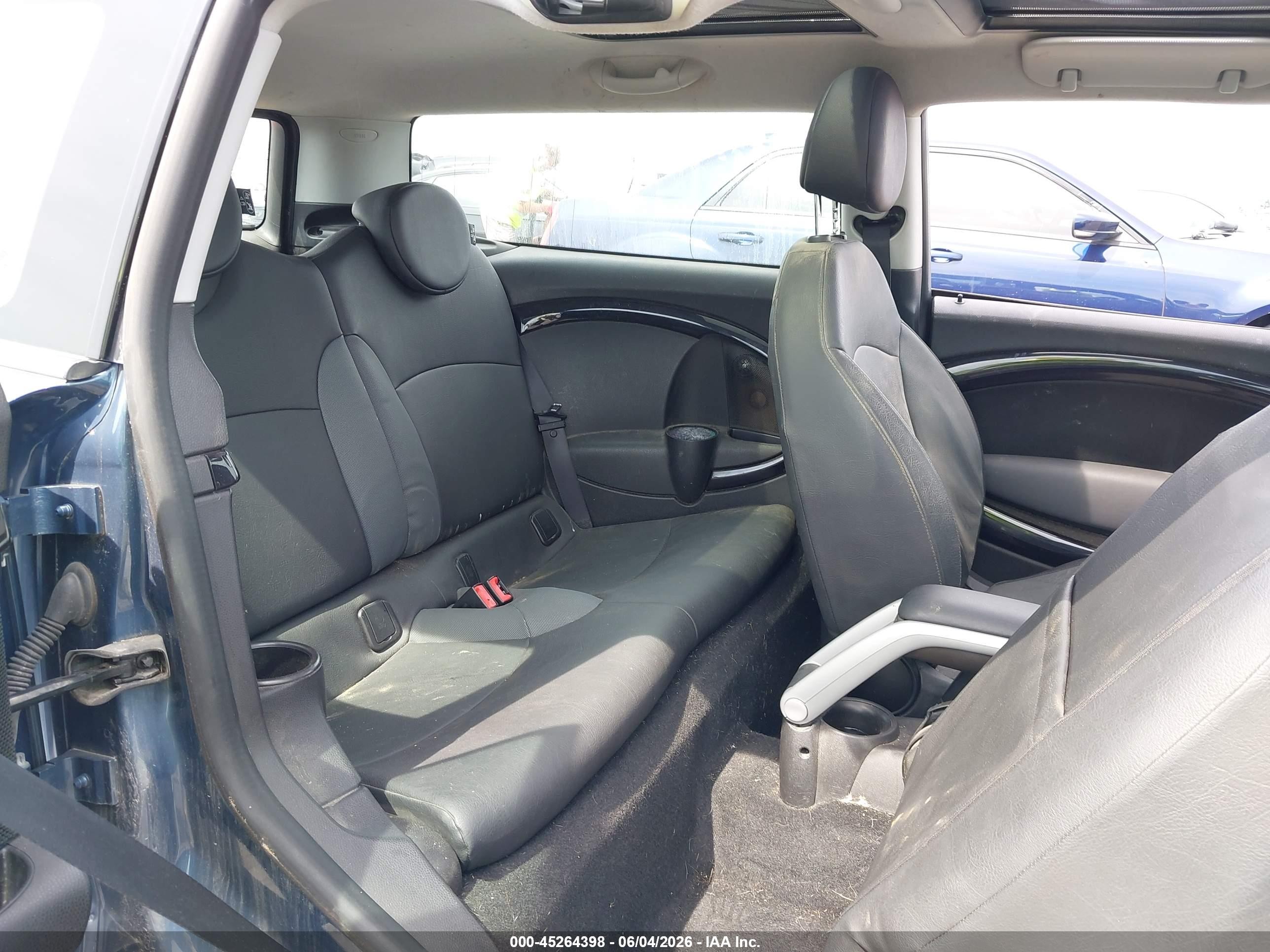 2010 Mini Cooper S Clubman   Blue vin: WMWMM3C53ATZ33497