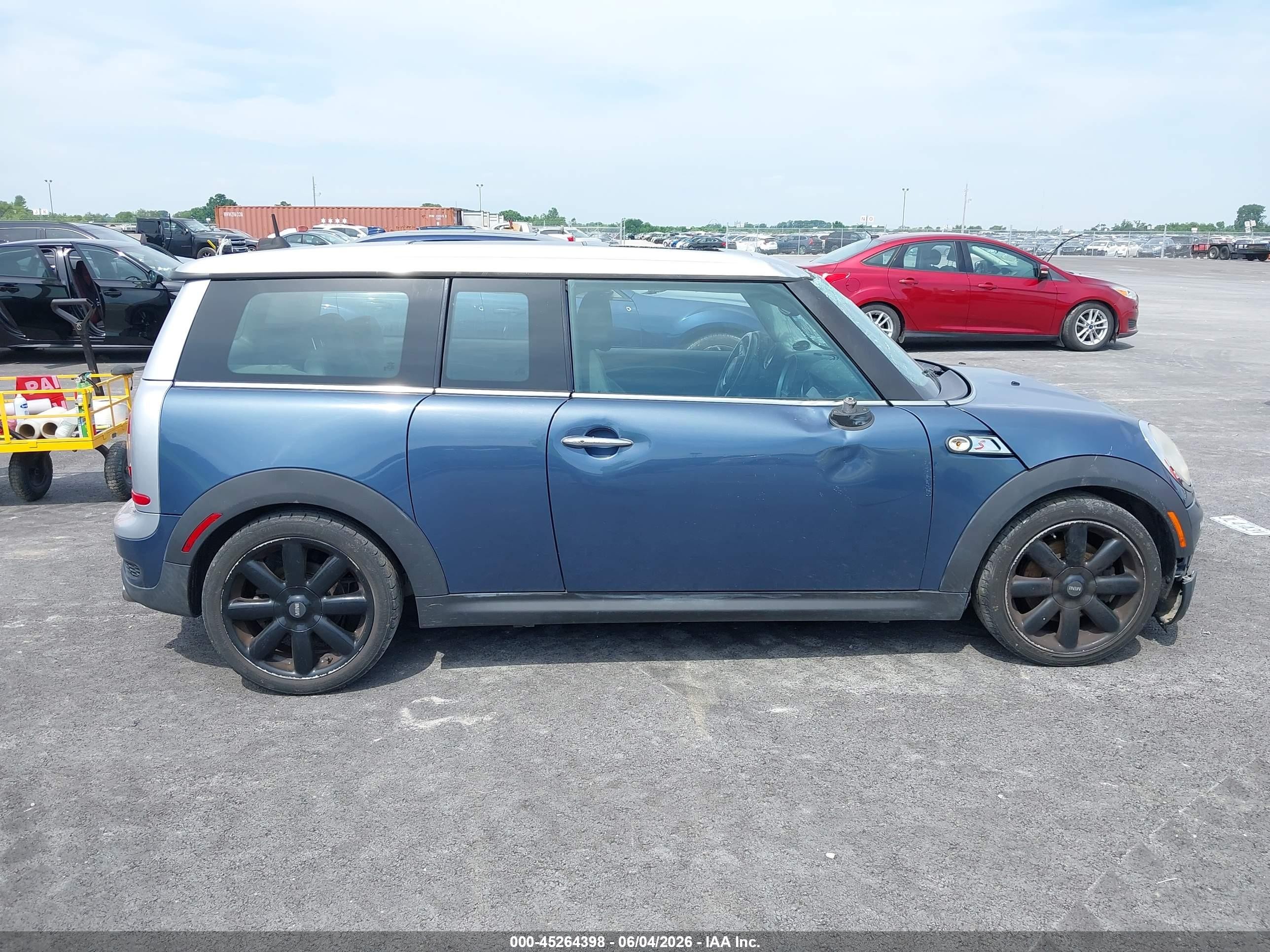 2010 Mini Cooper S Clubman   Blue vin: WMWMM3C53ATZ33497