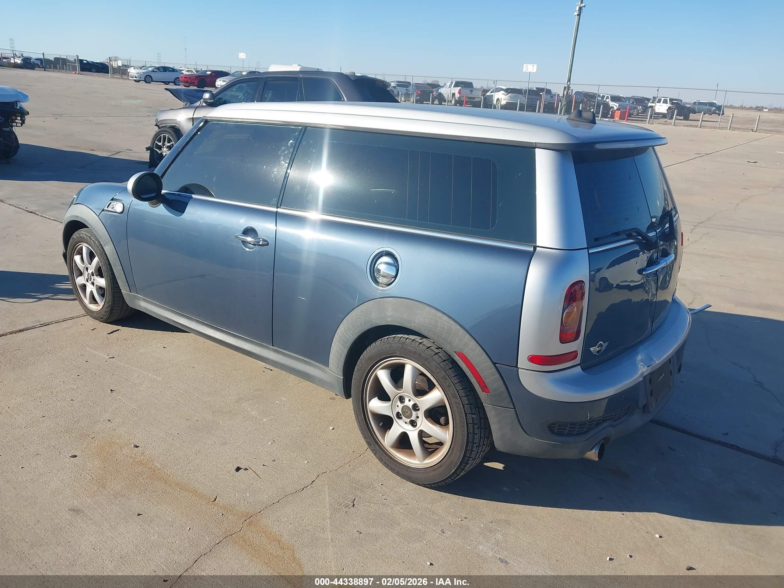2010 Mini Cooper S Clubman   Light Blue vin: WMWMM3C54ATP94609