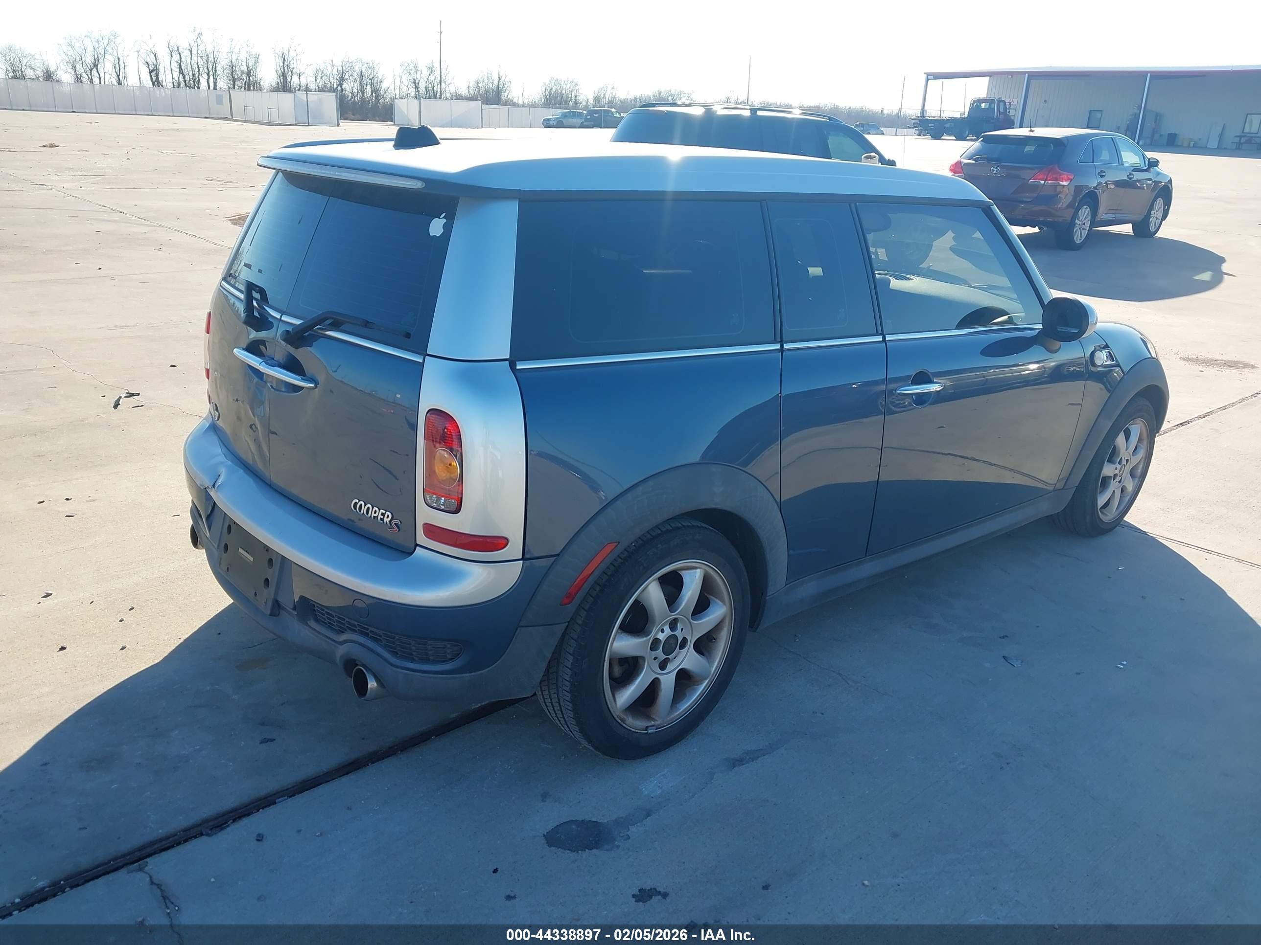 2010 Mini Cooper S Clubman   Light Blue vin: WMWMM3C54ATP94609