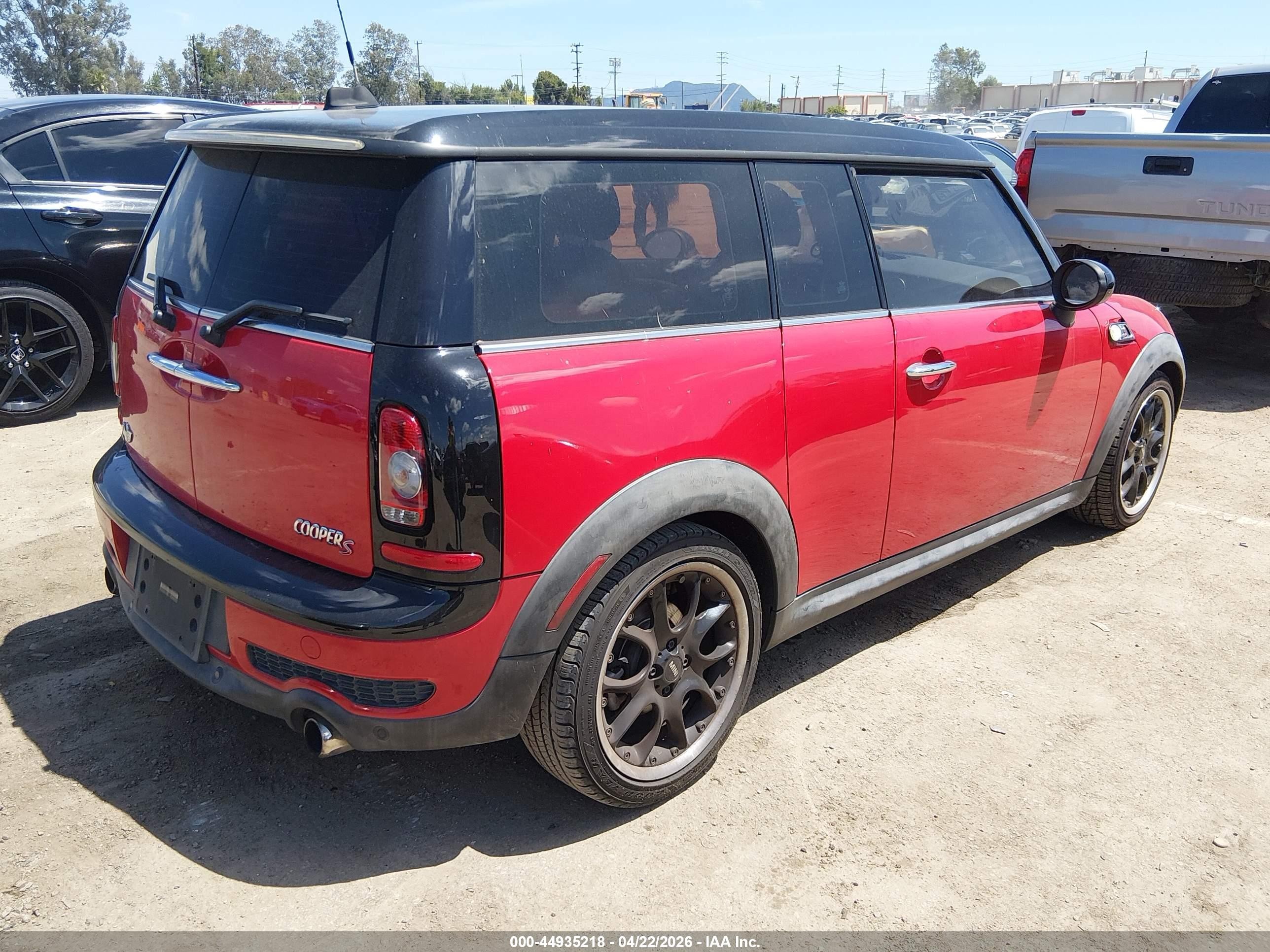 2010 Mini Cooper S Clubman   Red vin: WMWMM3C55ATZ32965