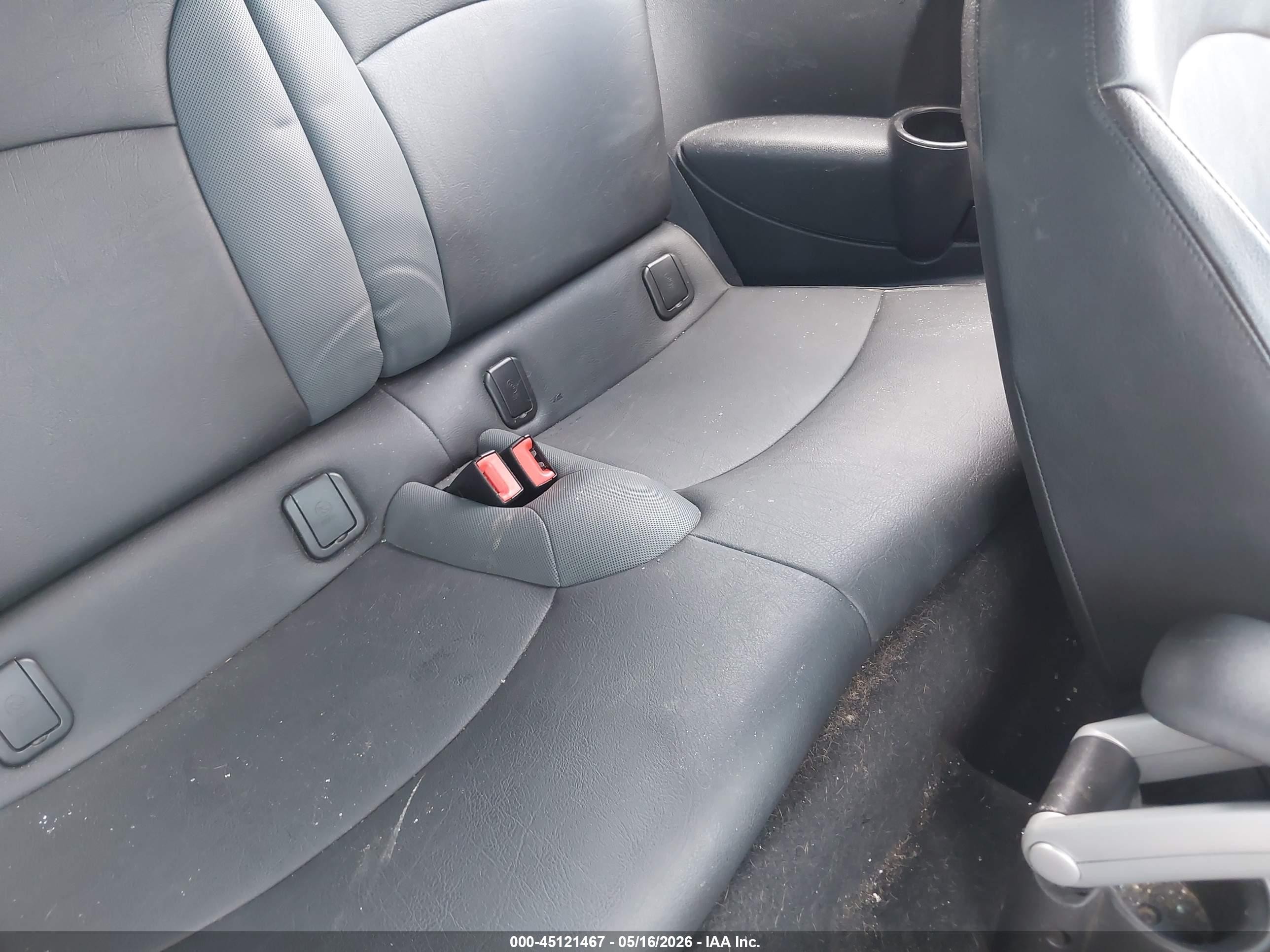 2010 Mini Cooper S Clubman   Black vin: WMWMM3C56ATP76113