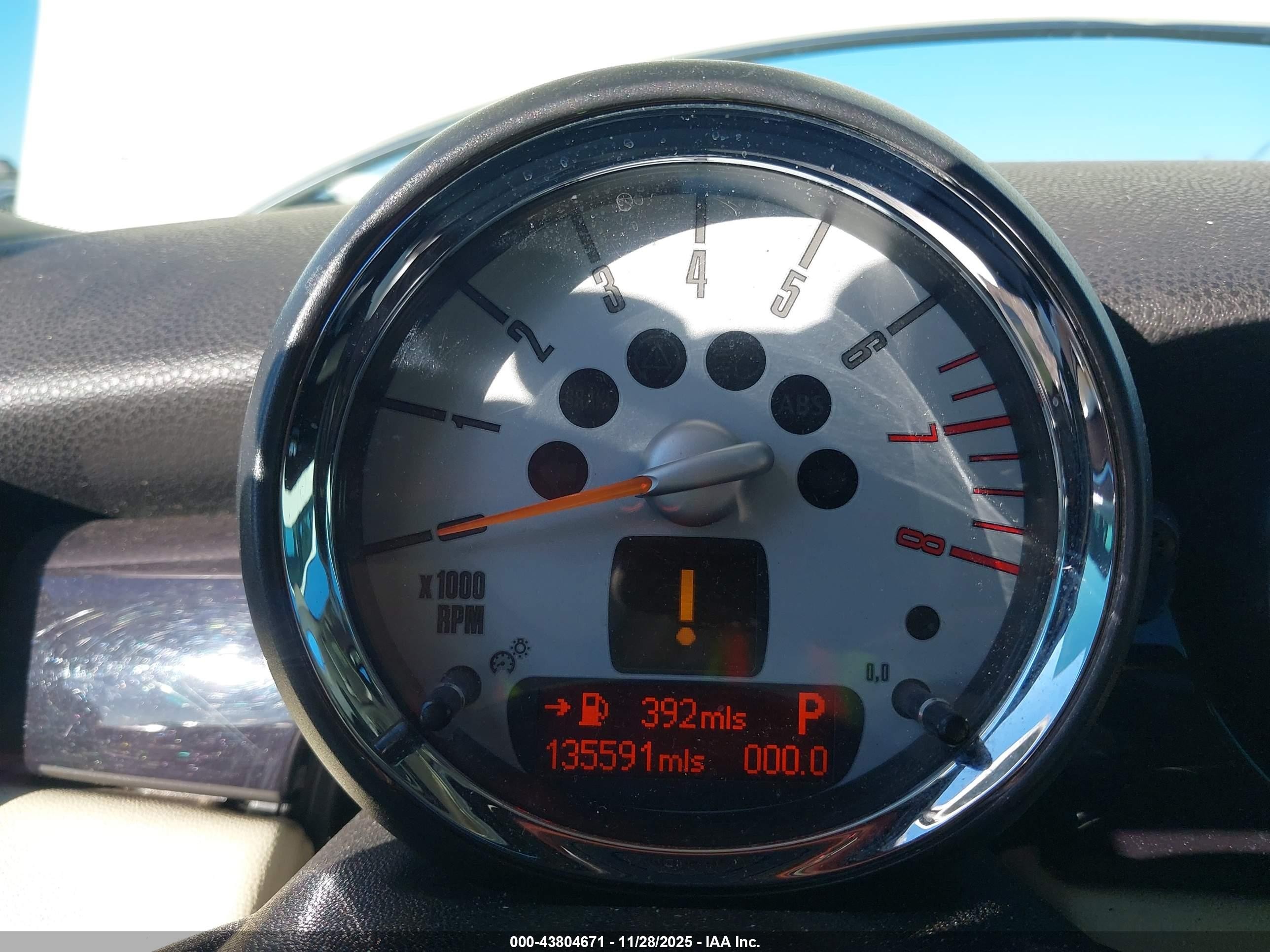 2010 Mini Cooper S Clubman   Cream vin: WMWMM3C57ATP94538