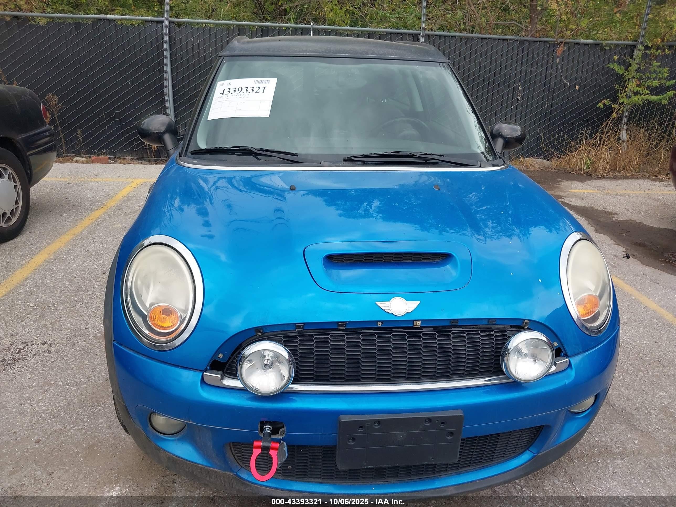 2010 Mini Cooper S Clubman   Синий vin: WMWMM3C59ATP75067