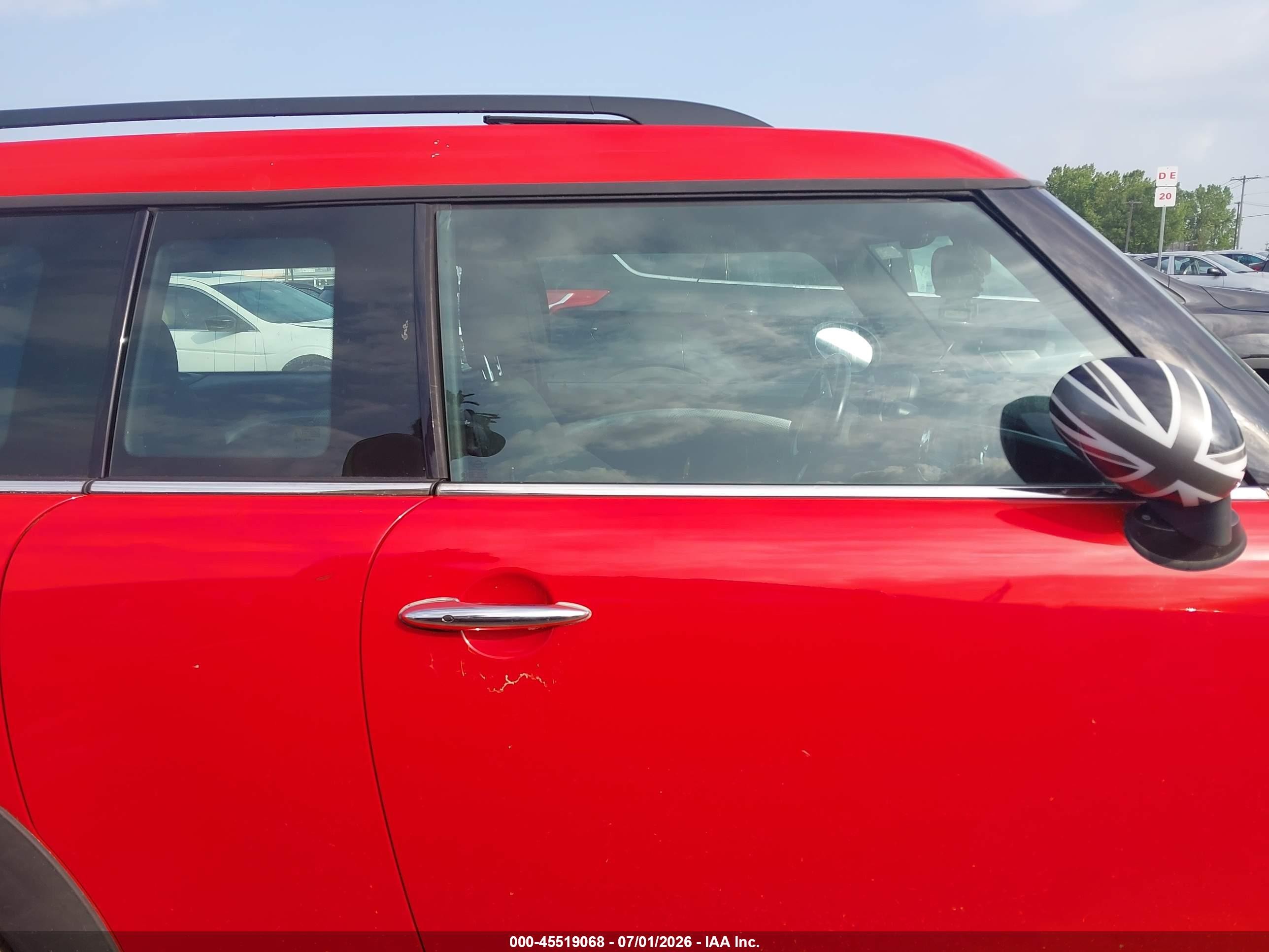 2010 Mini Cooper S Clubman   Red vin: WMWMM3C59ATP76414