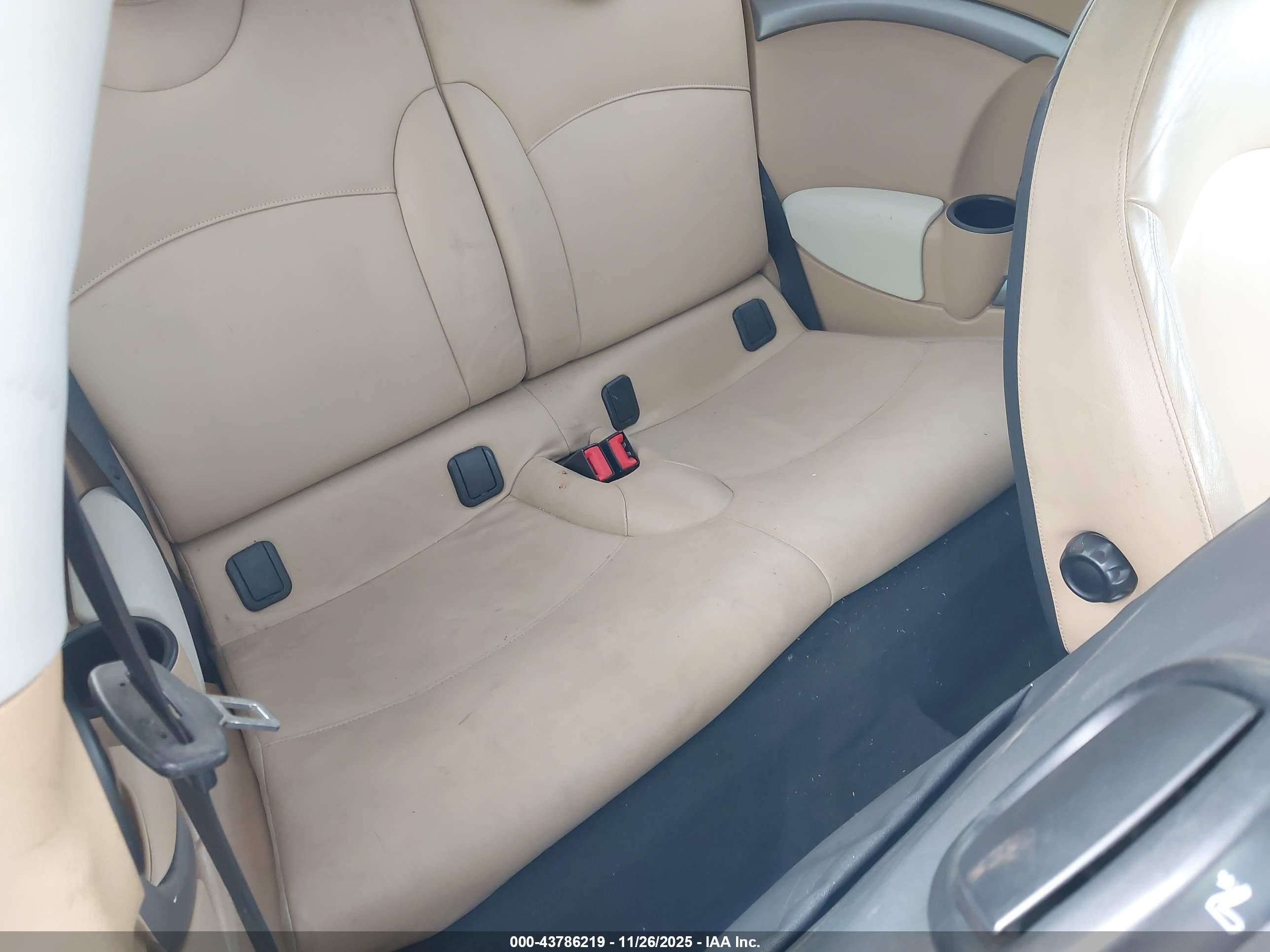 2010 Mini Cooper S Clubman   Blue vin: WMWMM3C59ATP76641