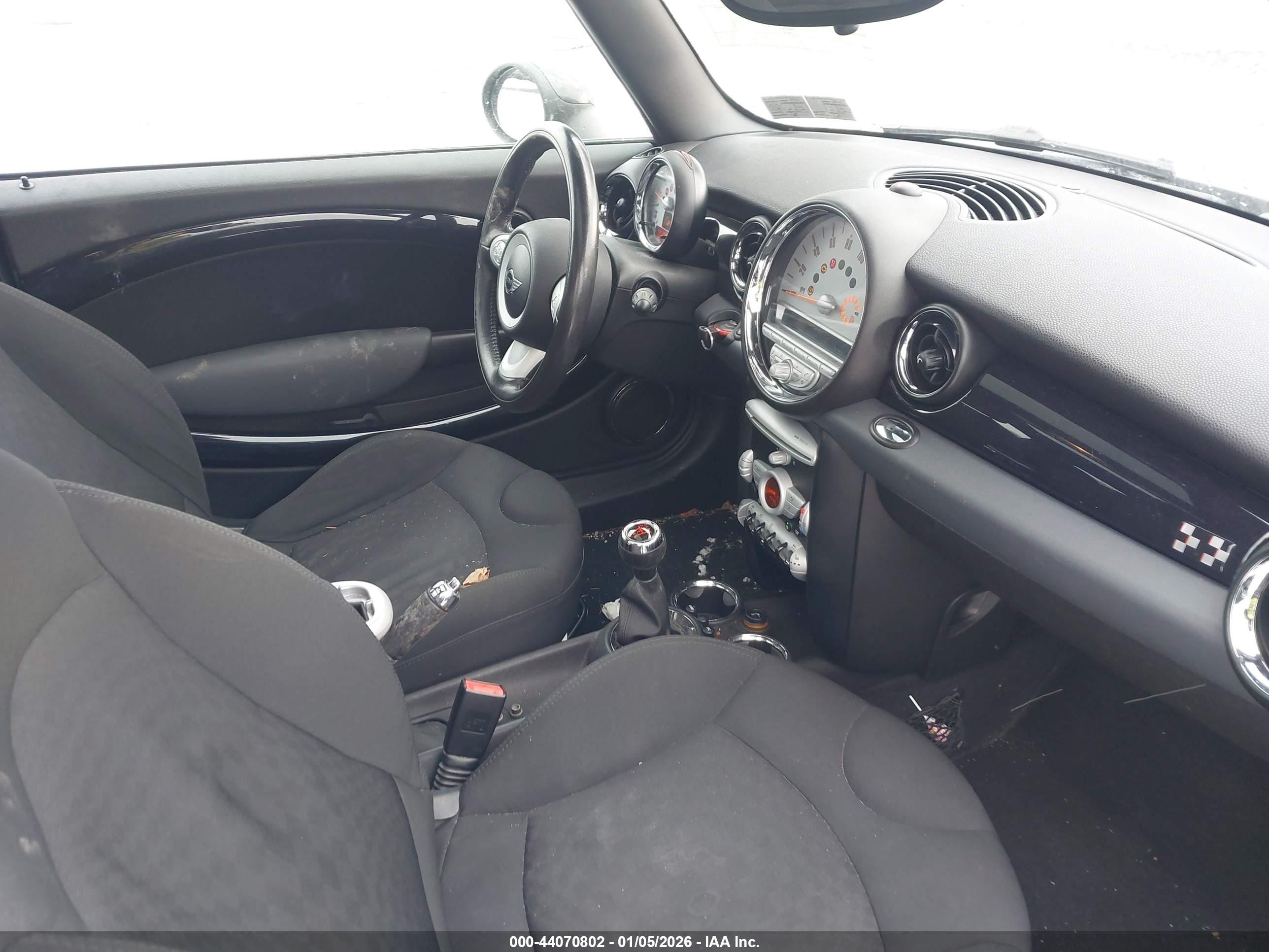 2009 Mini John Cooper Works Clubman   Gray vin: WMWMM93529TF99383