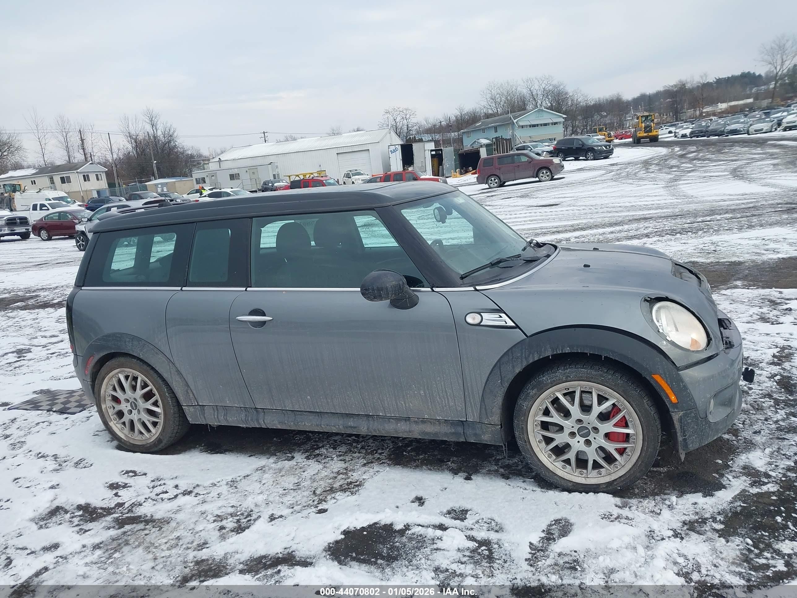 2009 Mini John Cooper Works Clubman   Gray vin: WMWMM93529TF99383