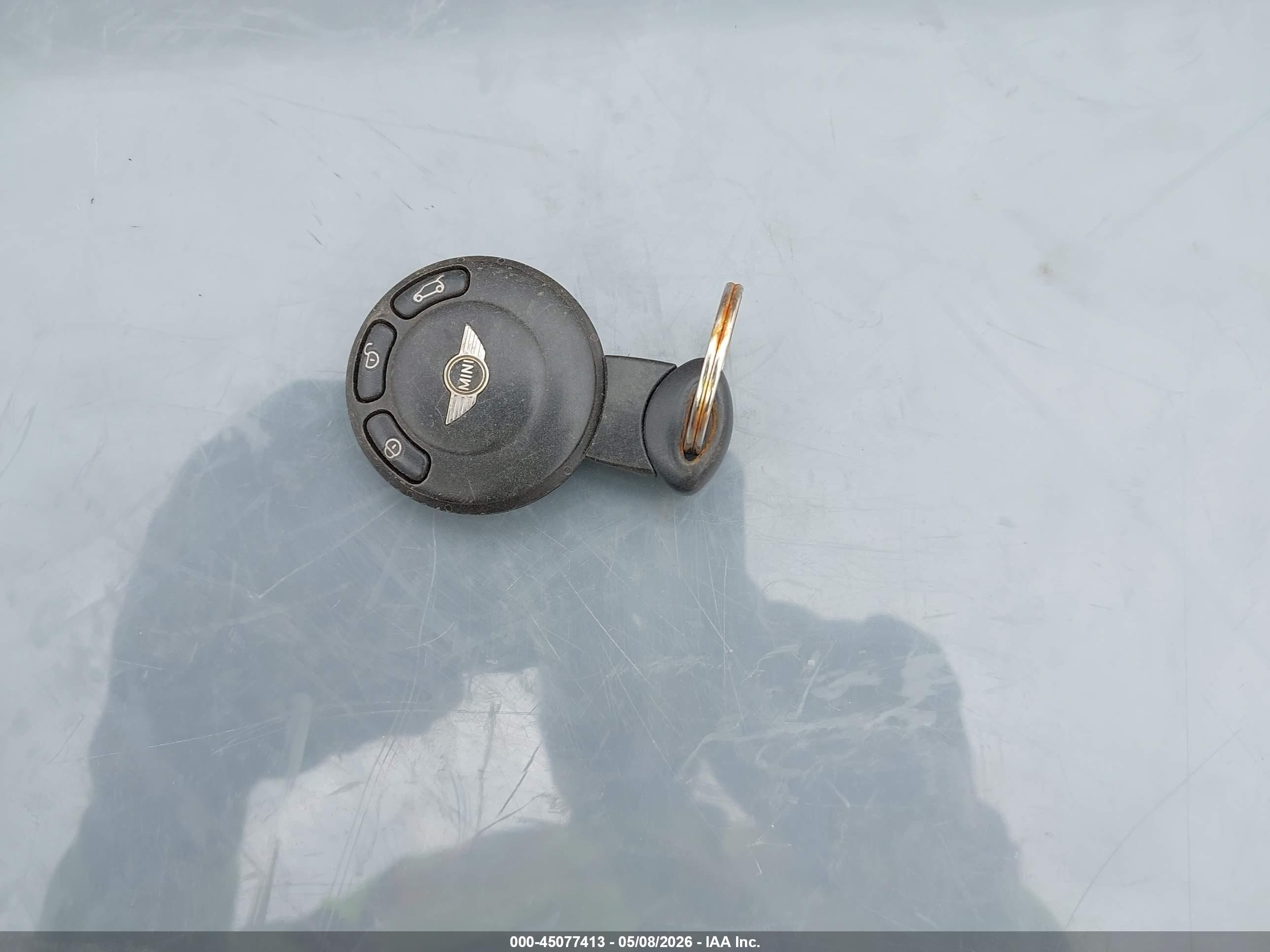 2009 Mini Cooper   Синий vin: WMWMR33529TU96041