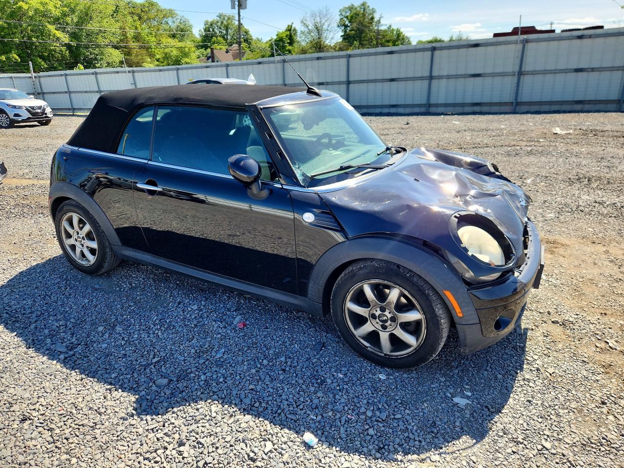 2009 Mini Cooper Black vin: WMWMR33549TJ94380