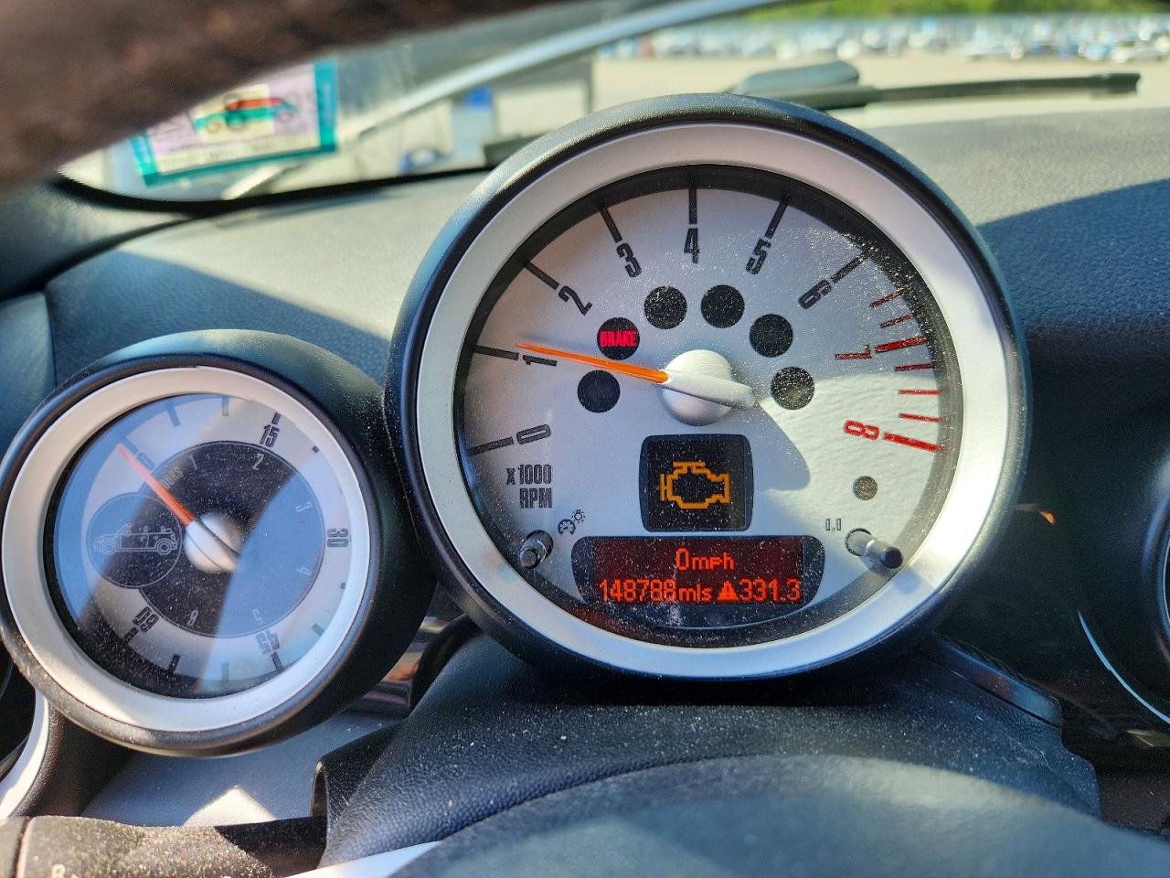 2009 Mini Cooper Black vin: WMWMR33549TJ94380