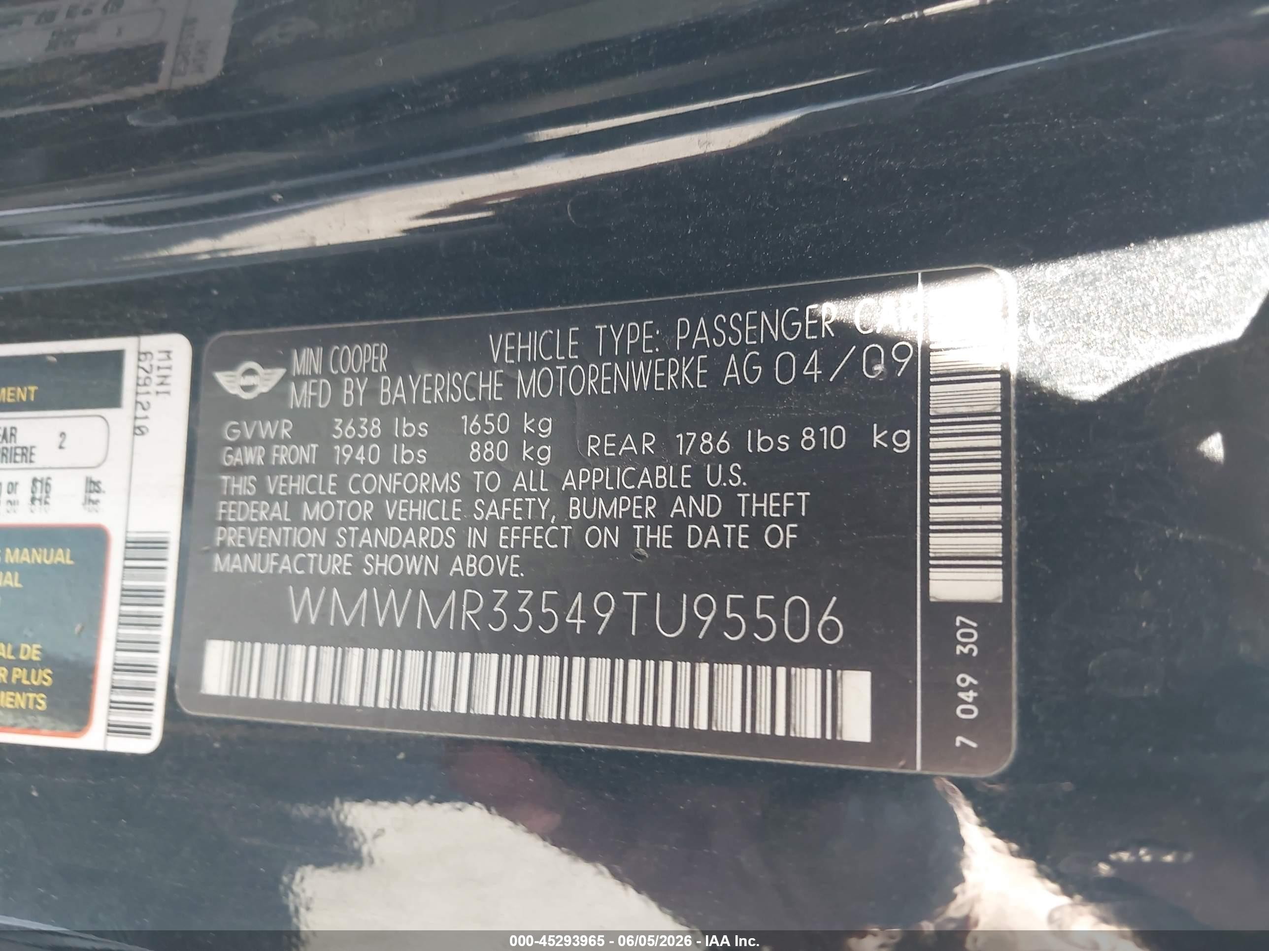 2009 Mini Cooper   Black vin: WMWMR33549TU95506