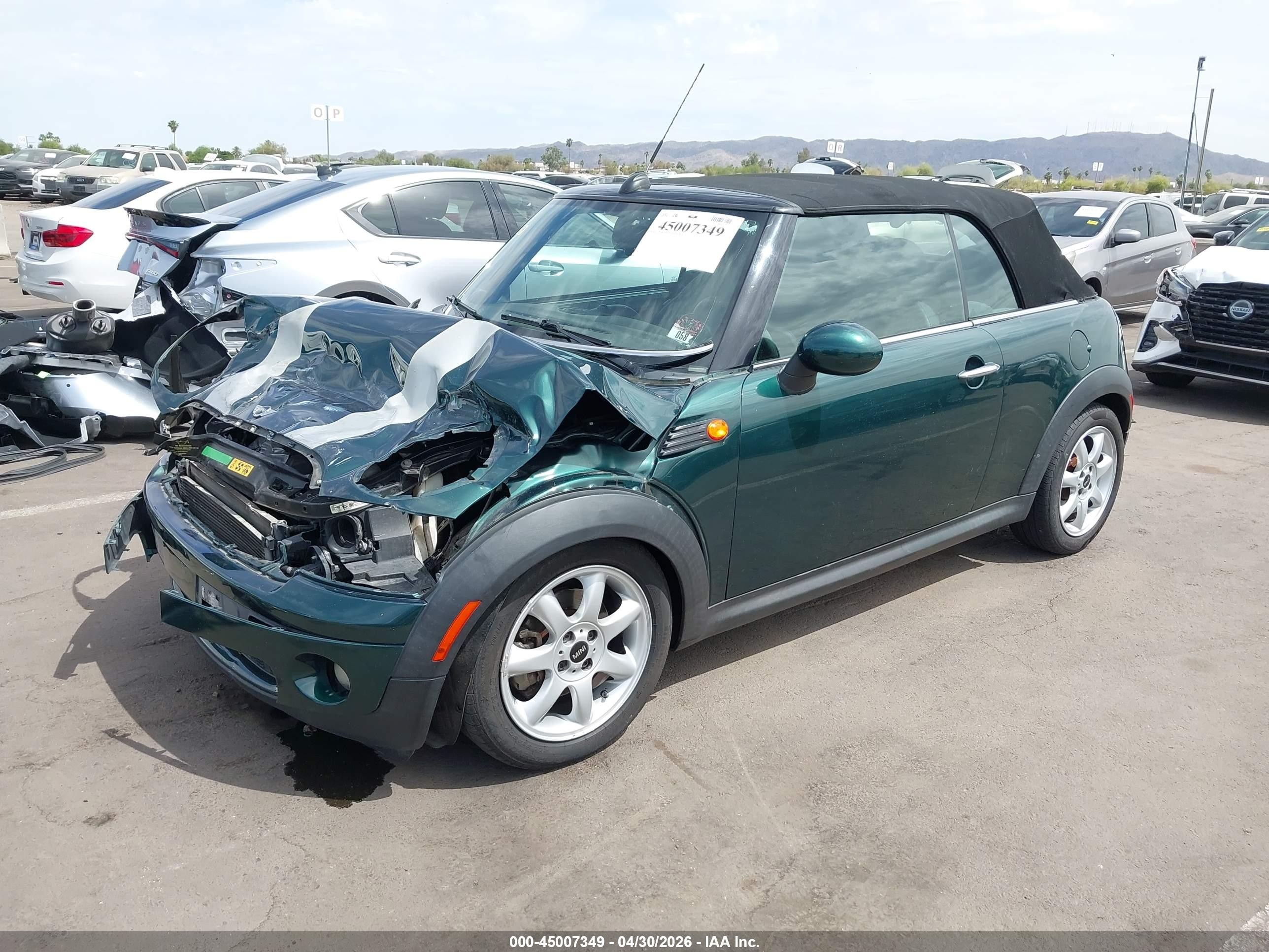 2009 Mini Cooper   Green vin: WMWMR33569TJ93909