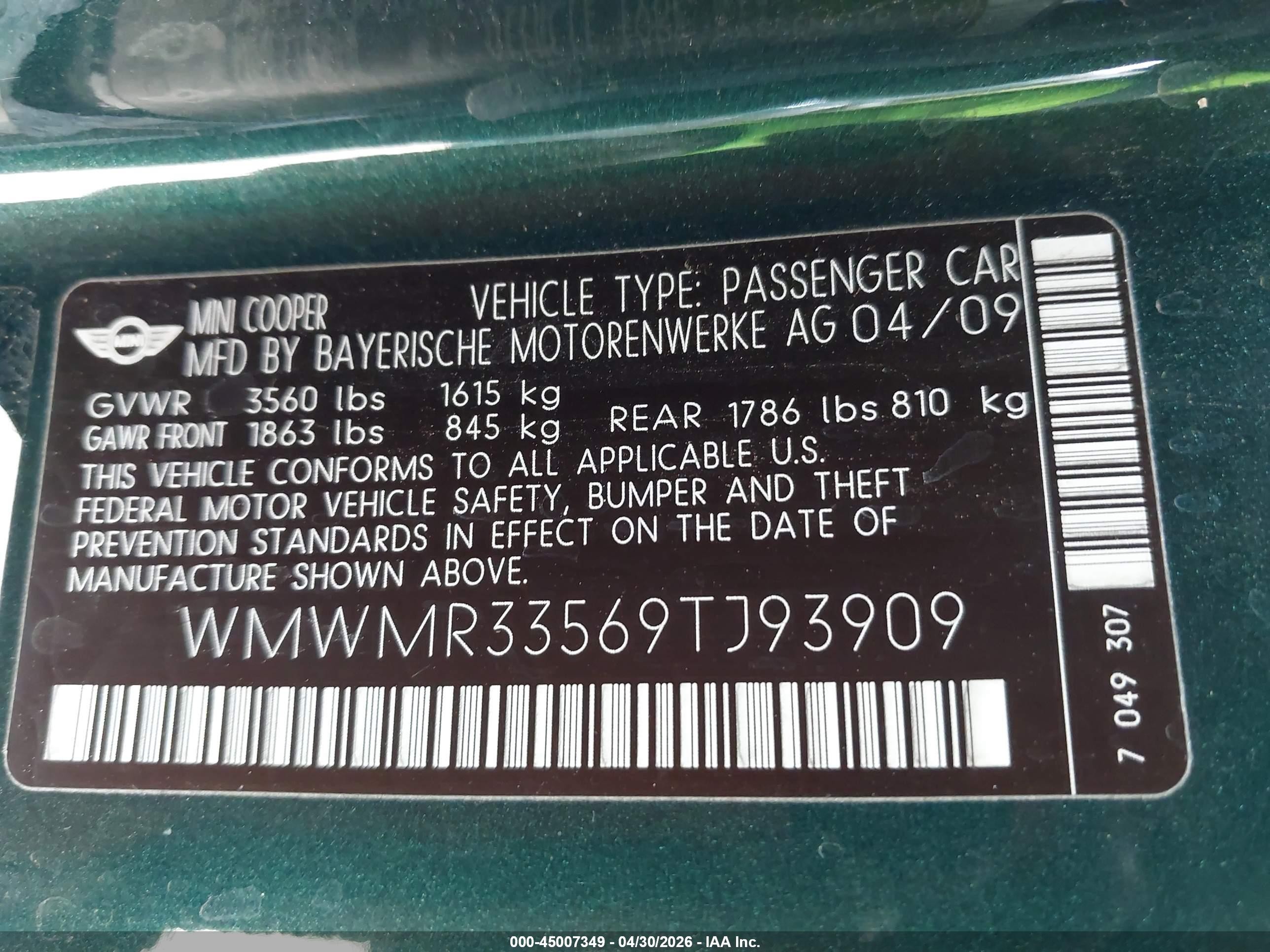2009 Mini Cooper   Green vin: WMWMR33569TJ93909