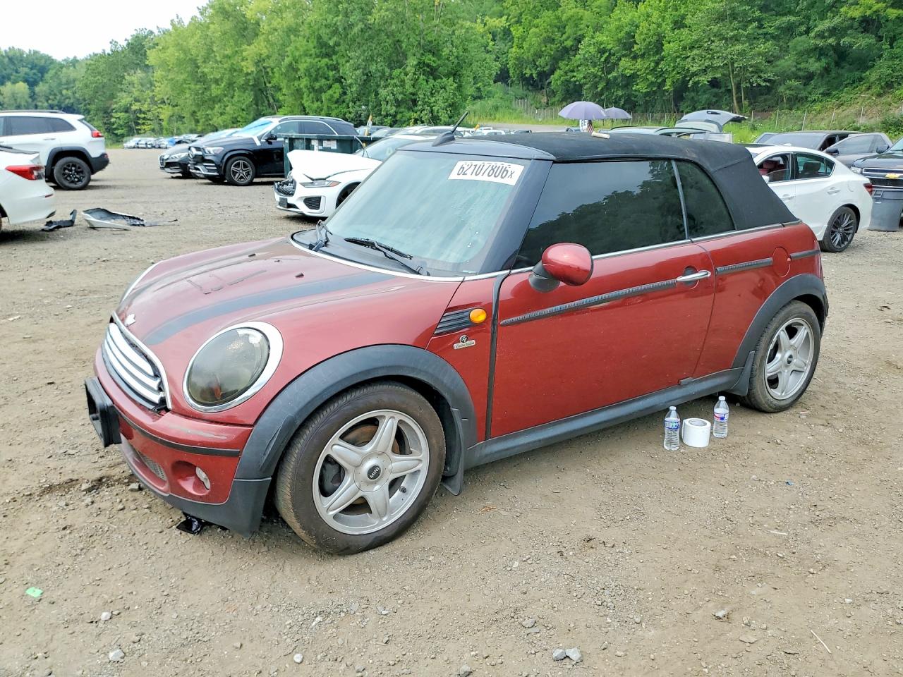 2010 Mini Cooper Maroon vin: WMWMR3C50ATZ19087