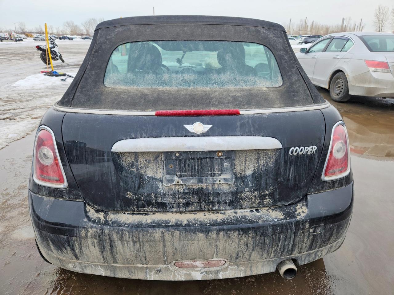 2010 Mini Cooper Charcoal vin: WMWMR3C50ATZ19641