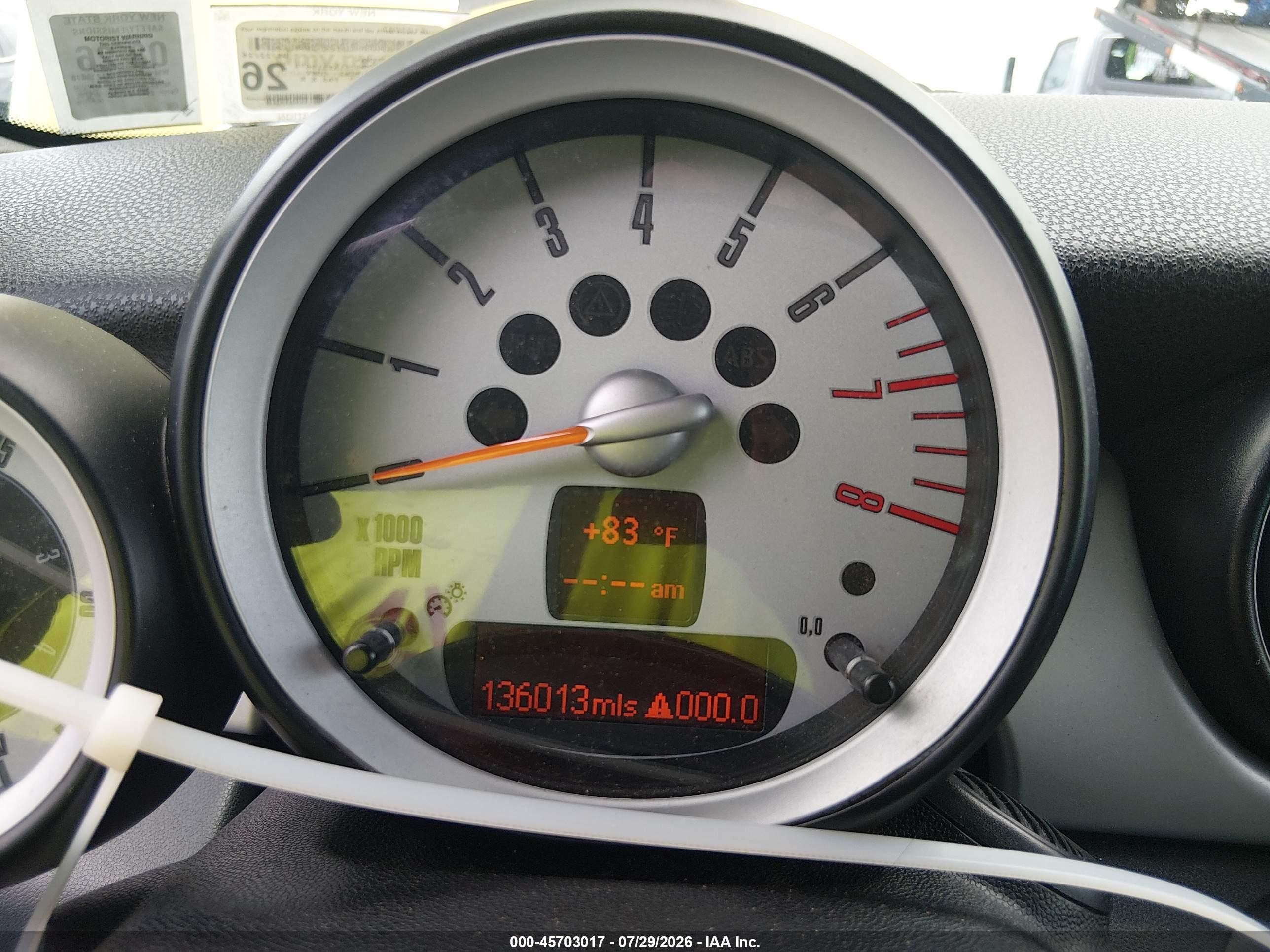 2010 Mini Cooper Green vin: WMWMR3C51ATZ19678