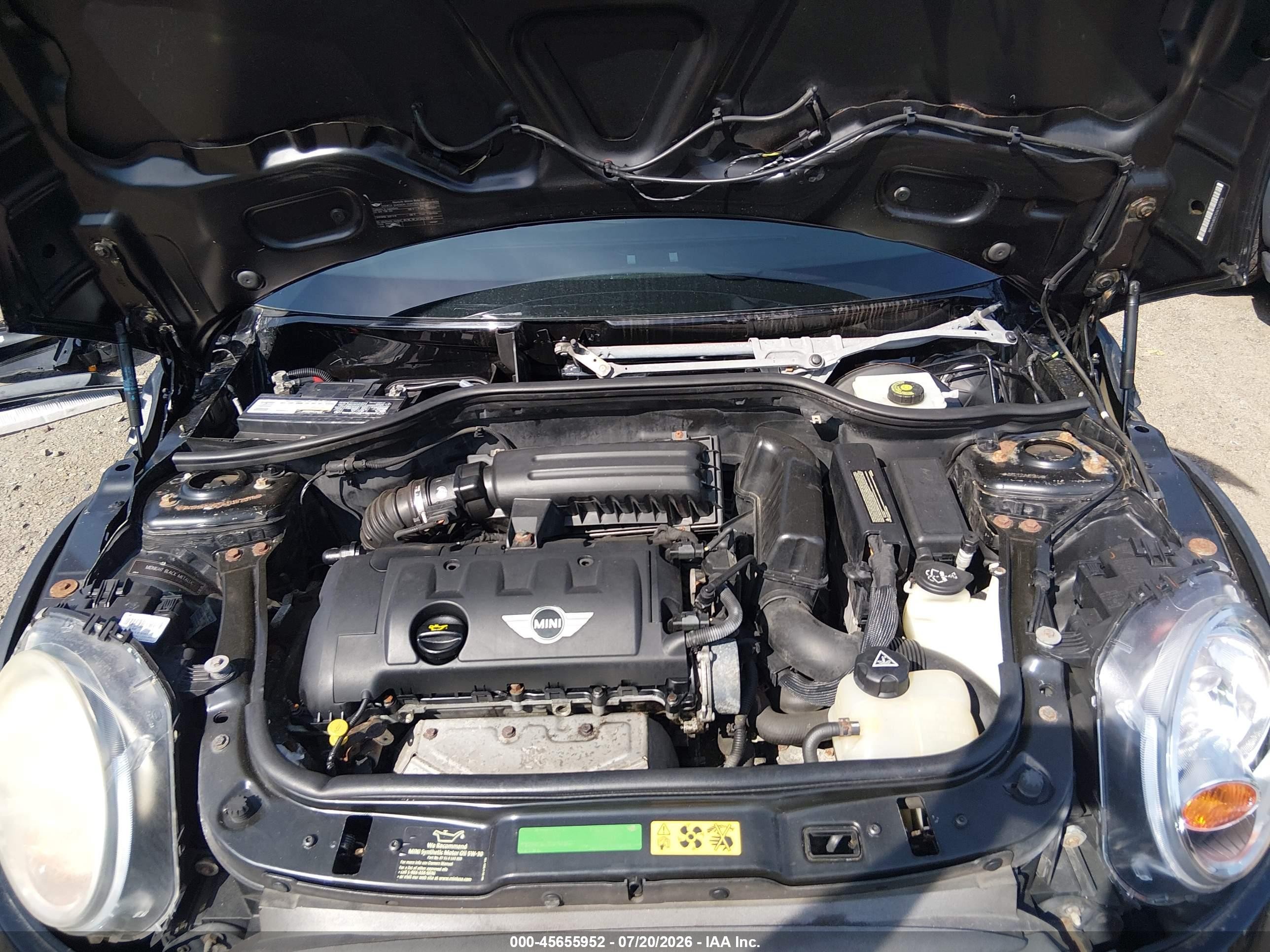 2010 Mini Cooper   Black vin: WMWMR3C57ATU97075