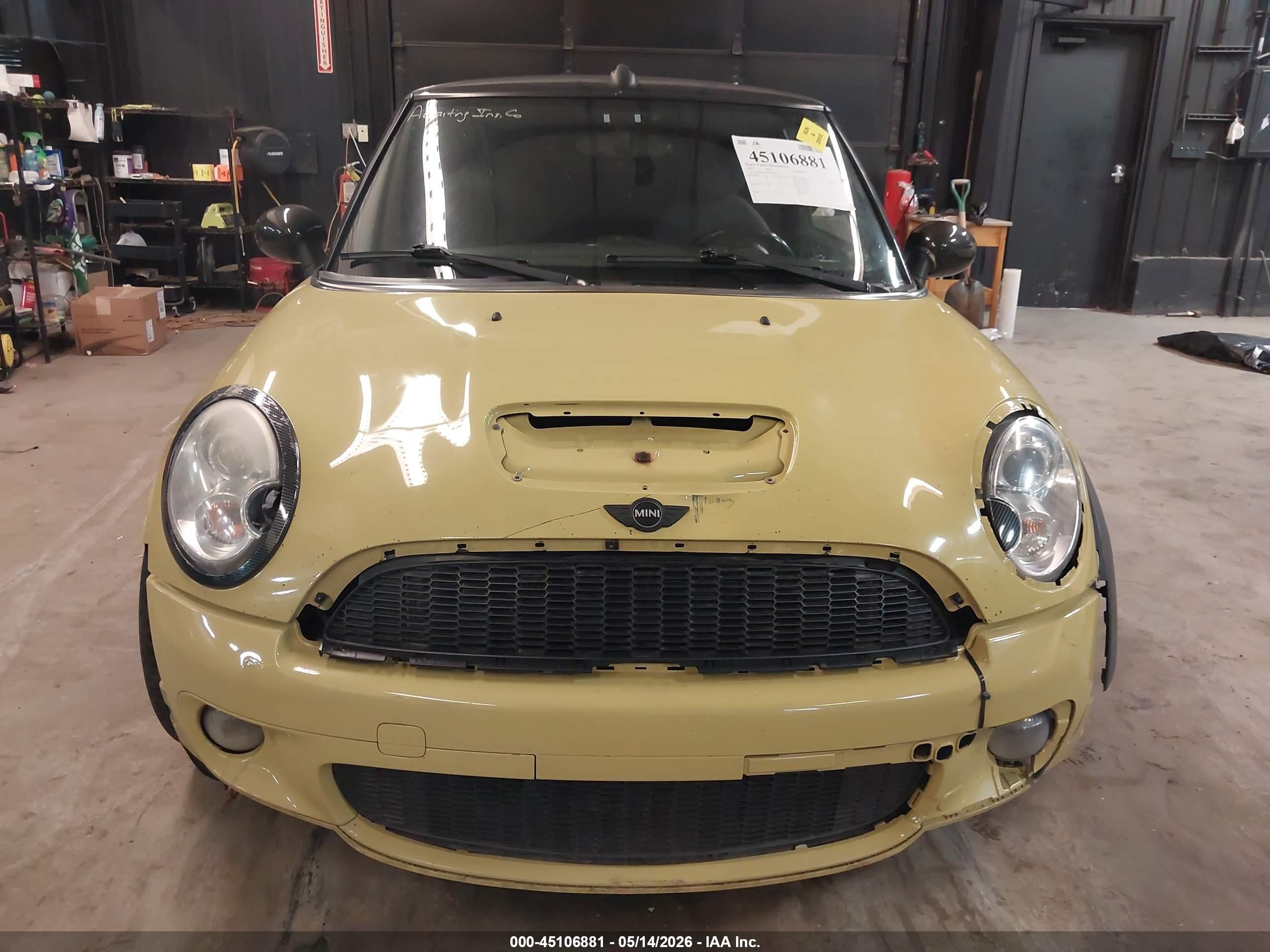 2009 Mini Cooper S   Green vin: WMWMS33599TG89116