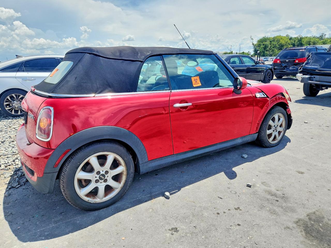 2010 Mini Cooper S Red vin: WMWMS3C51ATY08889