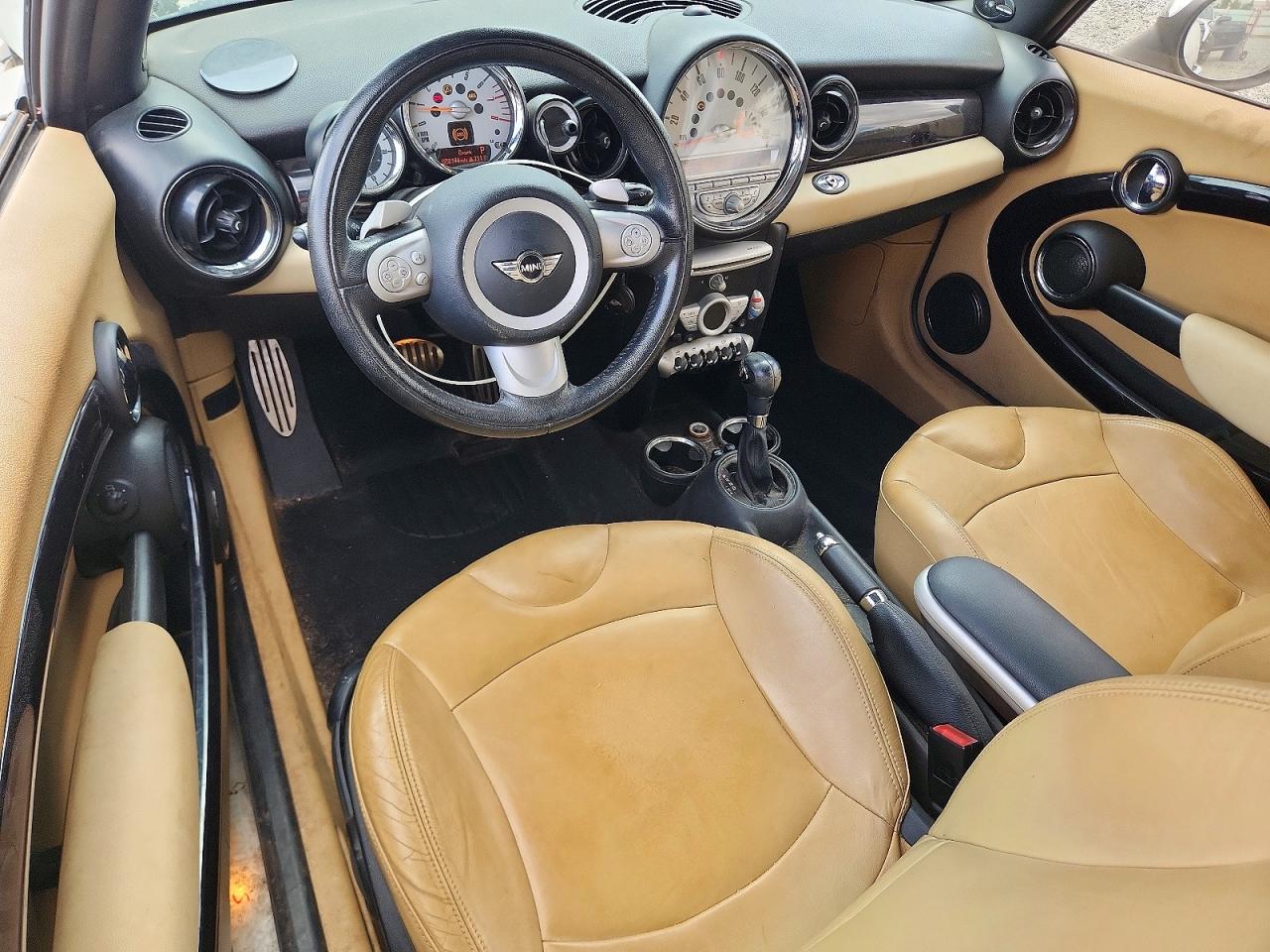2010 Mini Cooper S Gold vin: WMWMS3C52ATY09307