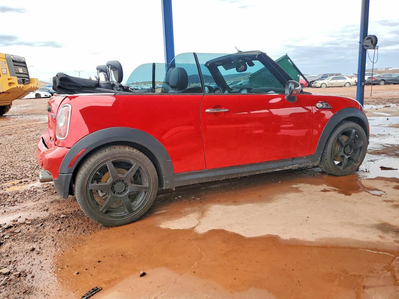2010 Mini Cooper S Red vin: WMWMS3C54ATZ84965