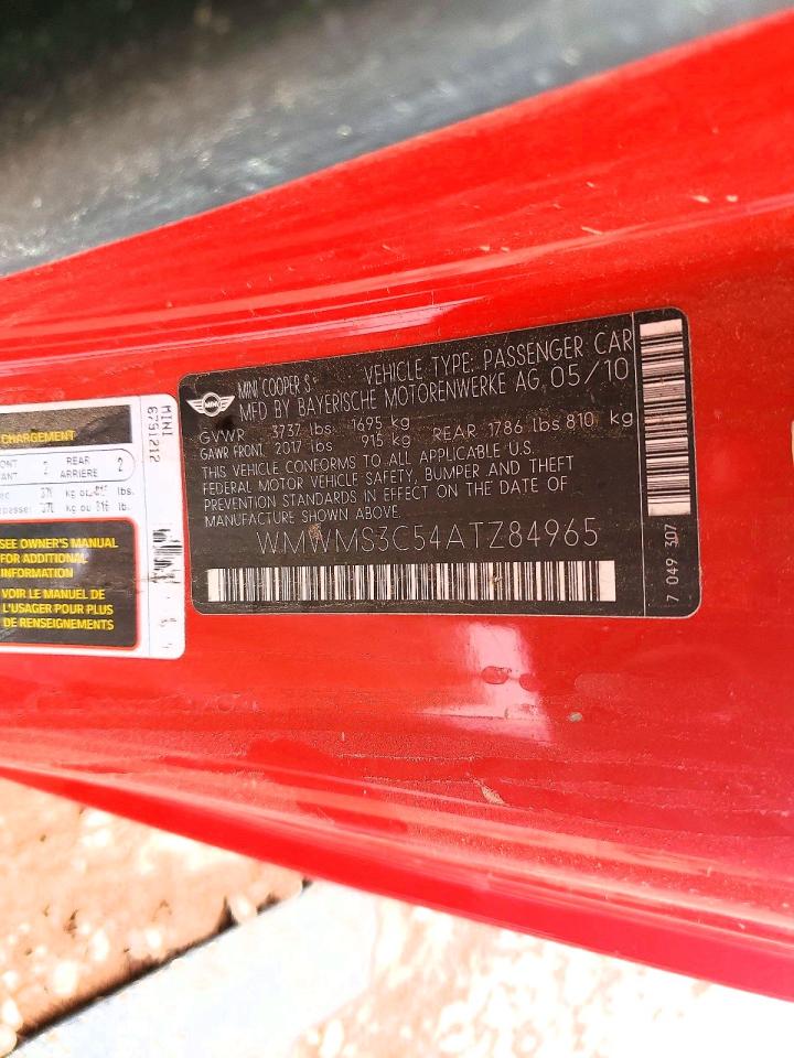 2010 Mini Cooper S Red vin: WMWMS3C54ATZ84965