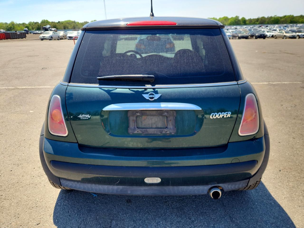 2003 Mini Cooper Green vin: WMWRC33413TC44094