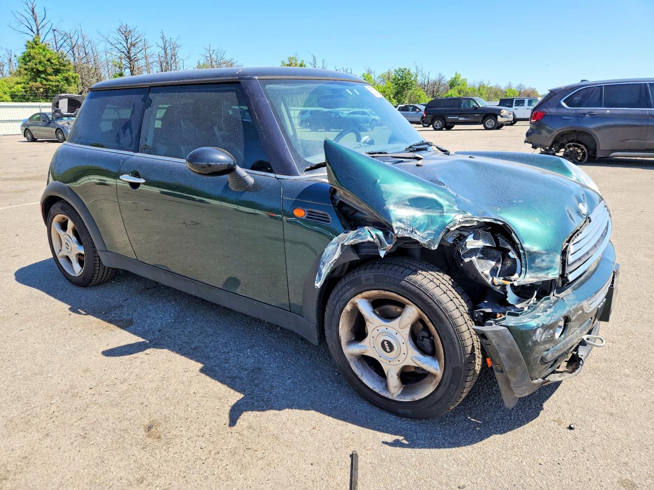2003 Mini Cooper Green vin: WMWRC33413TC44094