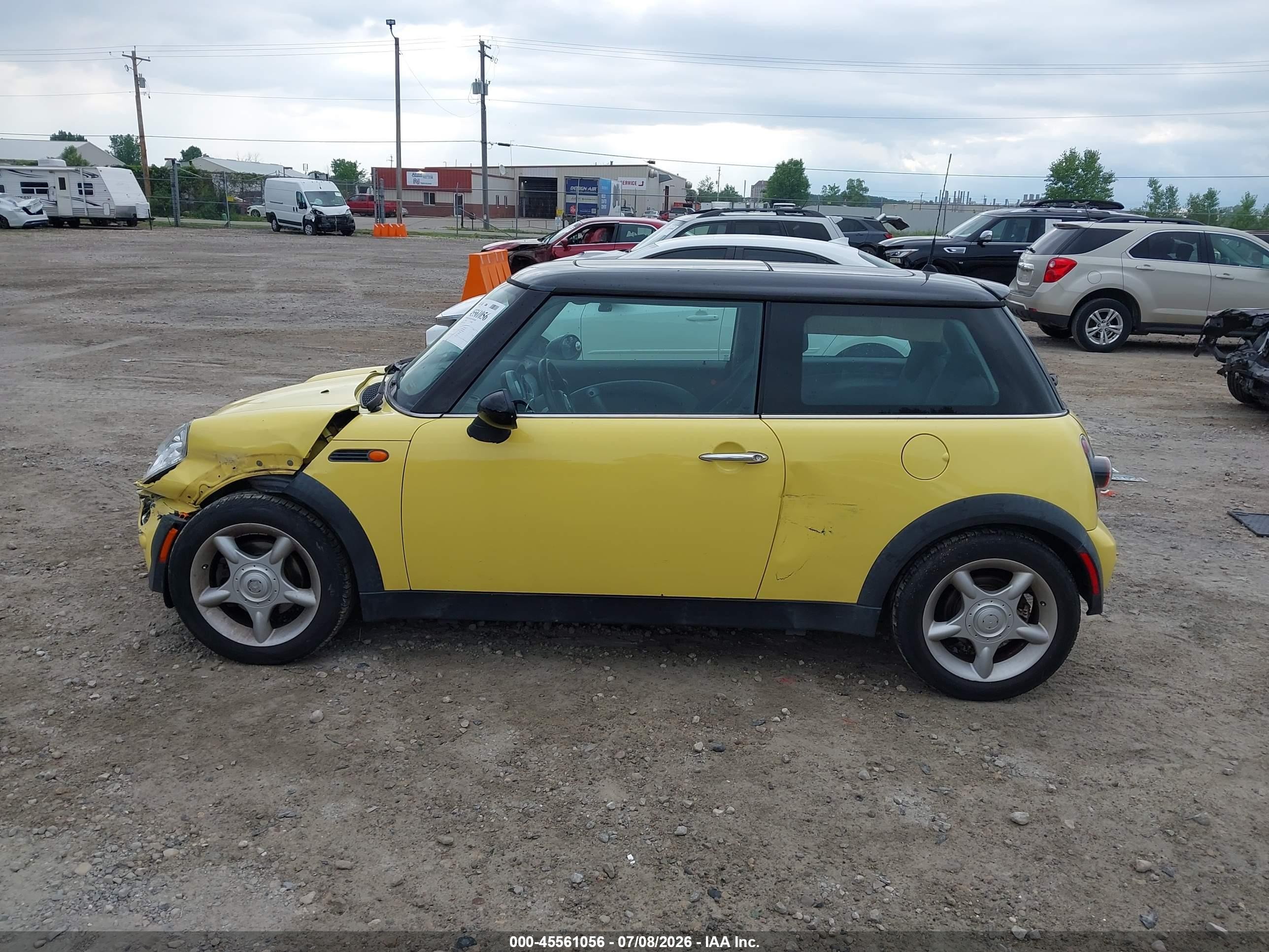 2003 Mini Cooper   Yellow vin: WMWRC33413TC45519