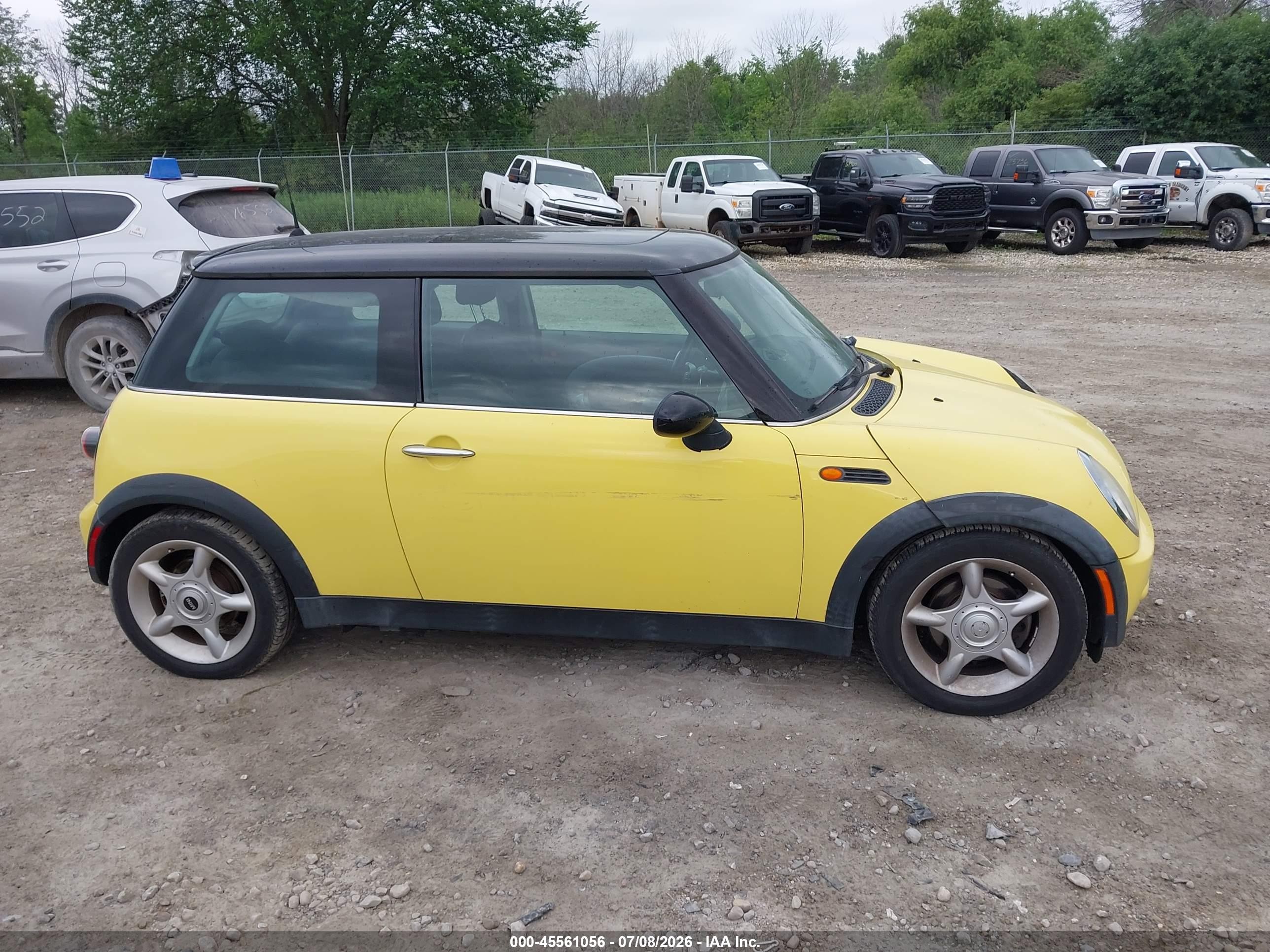 2003 Mini Cooper   Yellow vin: WMWRC33413TC45519
