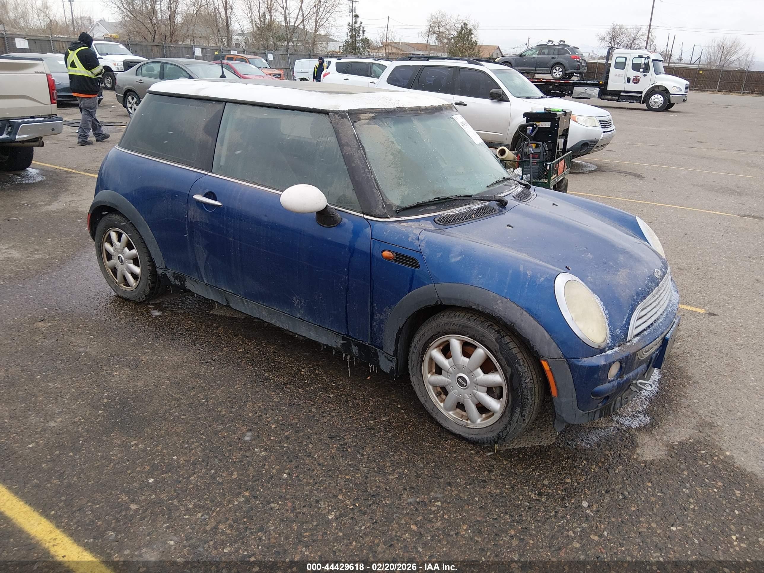 WMWRC33414TC50625