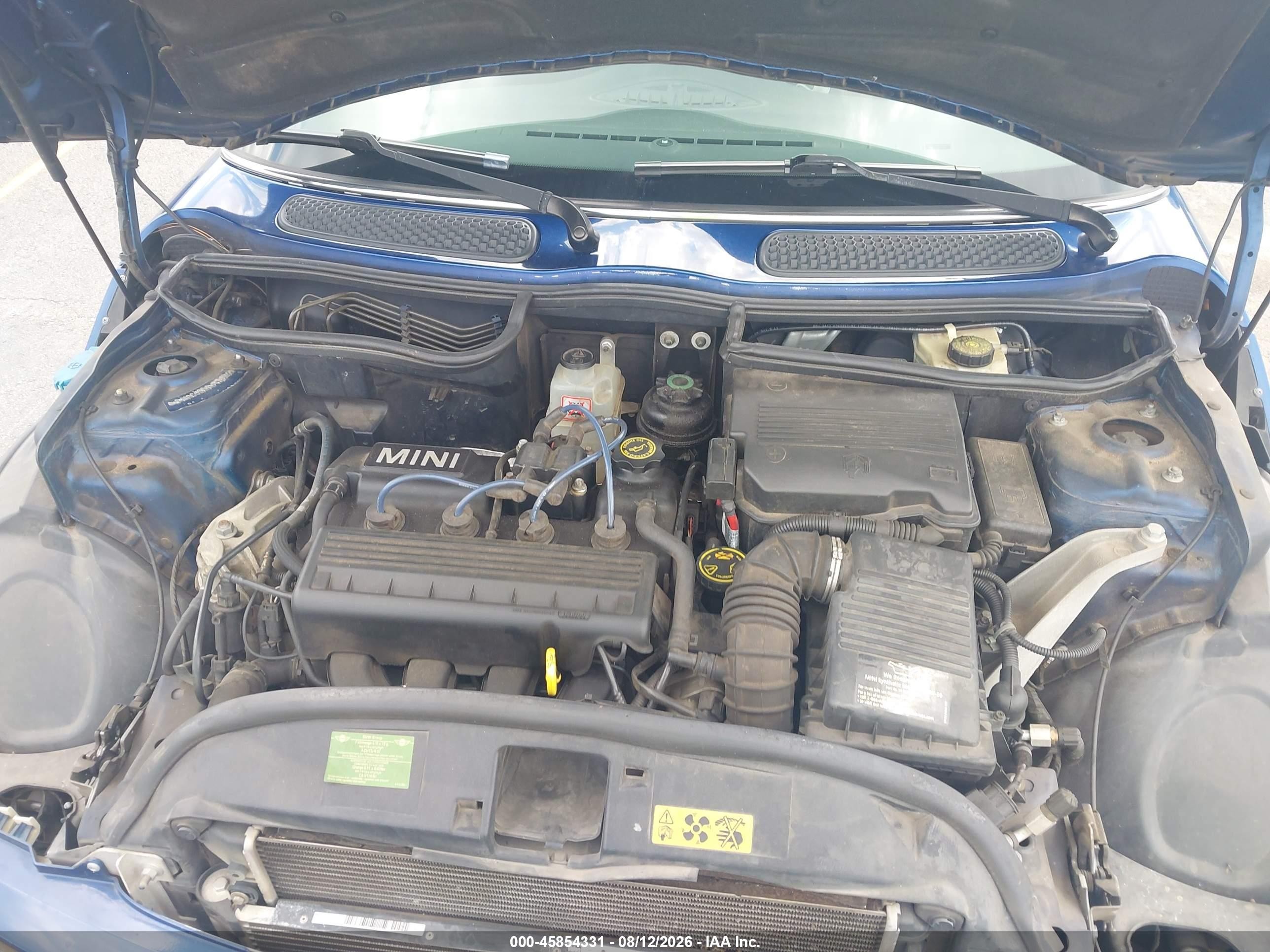 2004 Mini Cooper   Blue vin: WMWRC33414TC53850