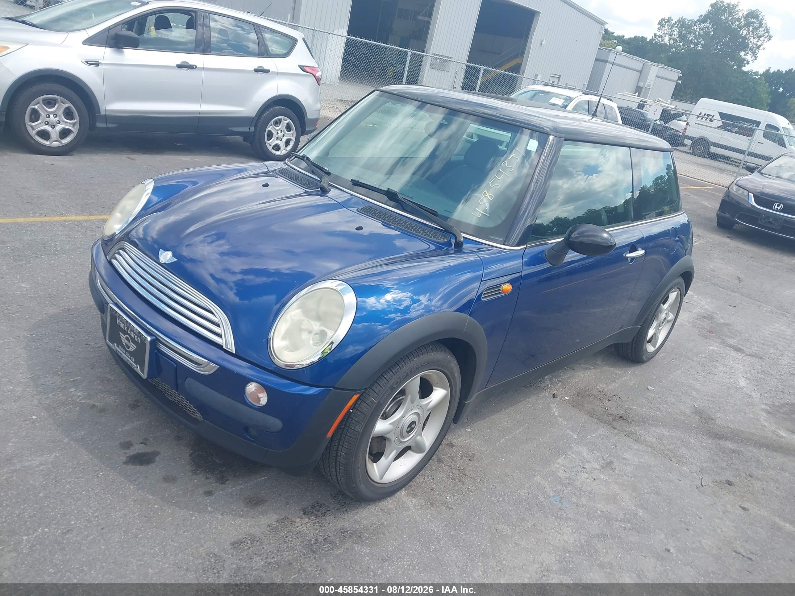 2004 Mini Cooper   Blue vin: WMWRC33414TC53850