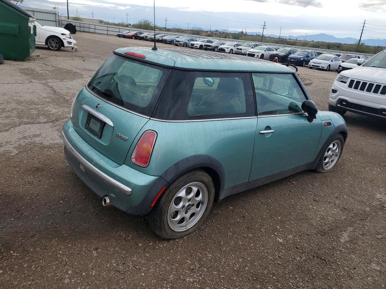 2003 Mini Cooper Turquoise vin: WMWRC33433TE13306