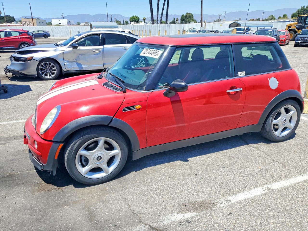 2002 Mini Cooper Red vin: WMWRC33442TE12342
