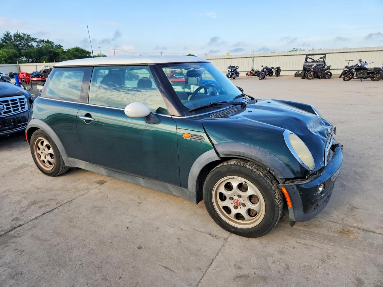 2003 Mini Cooper Green vin: WMWRC33443TJ50921
