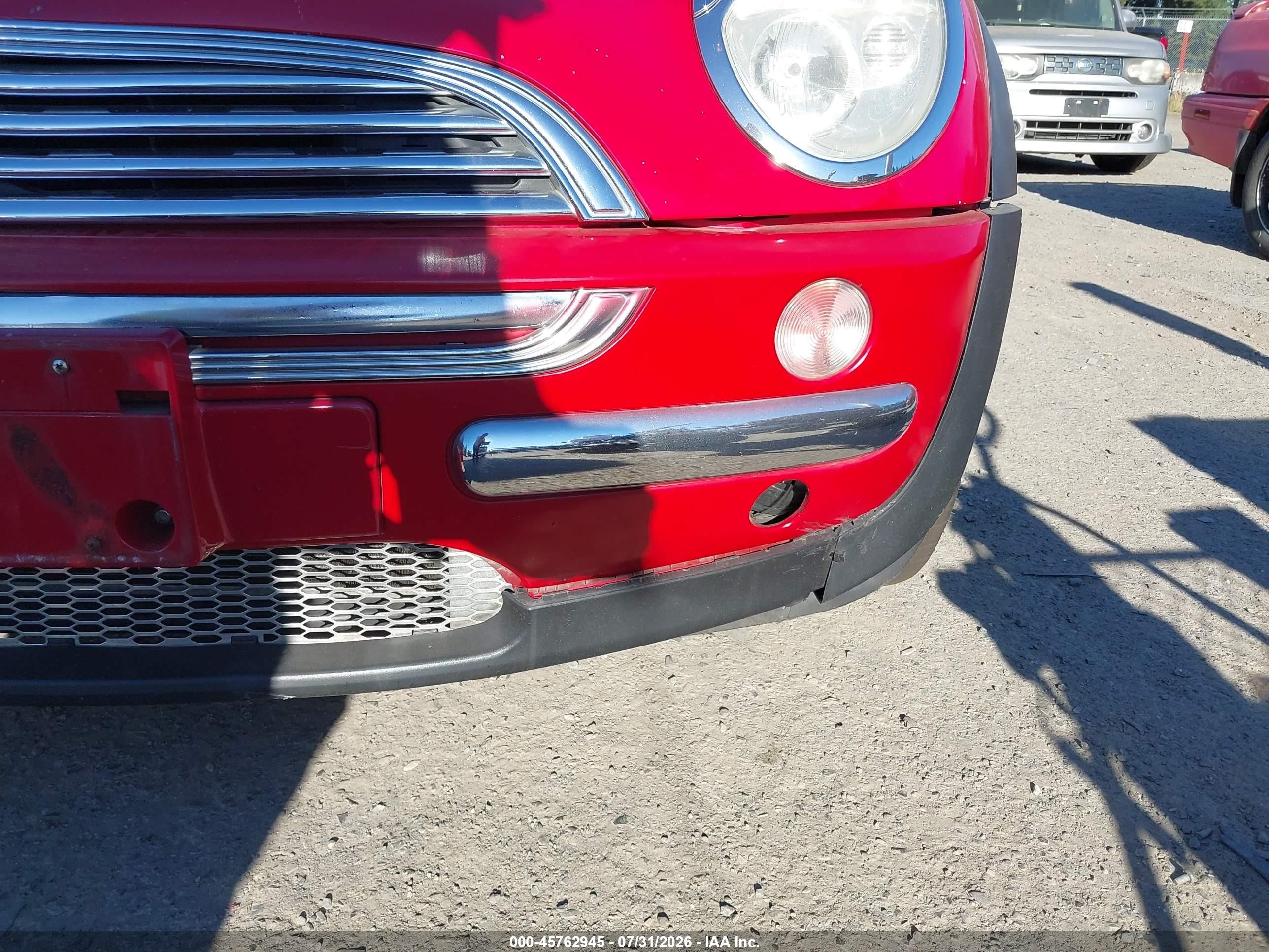 2003 Mini Cooper   Красный vin: WMWRC33453TE16773