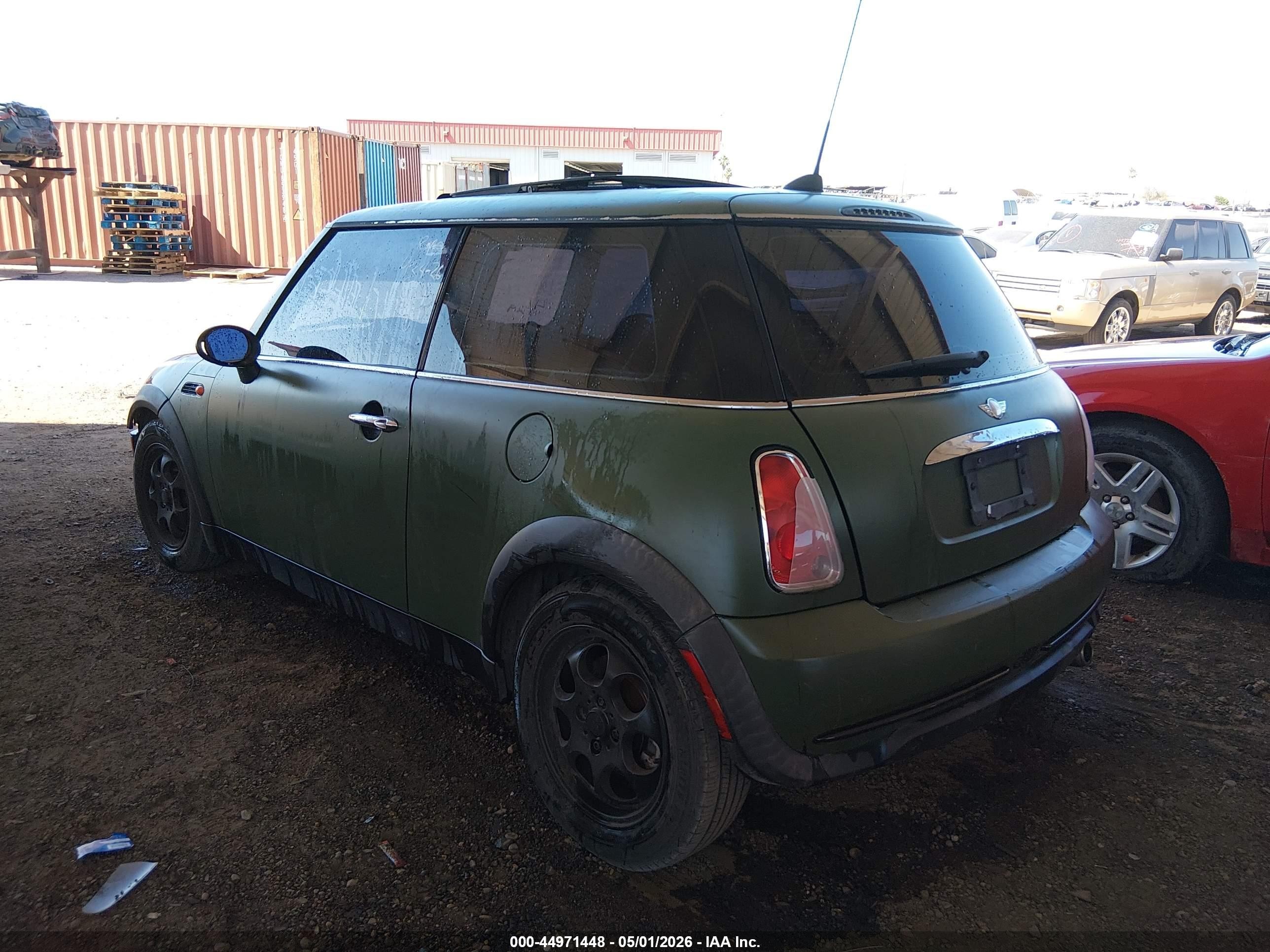 2005 Mini Cooper   Green vin: WMWRC33455TJ65897