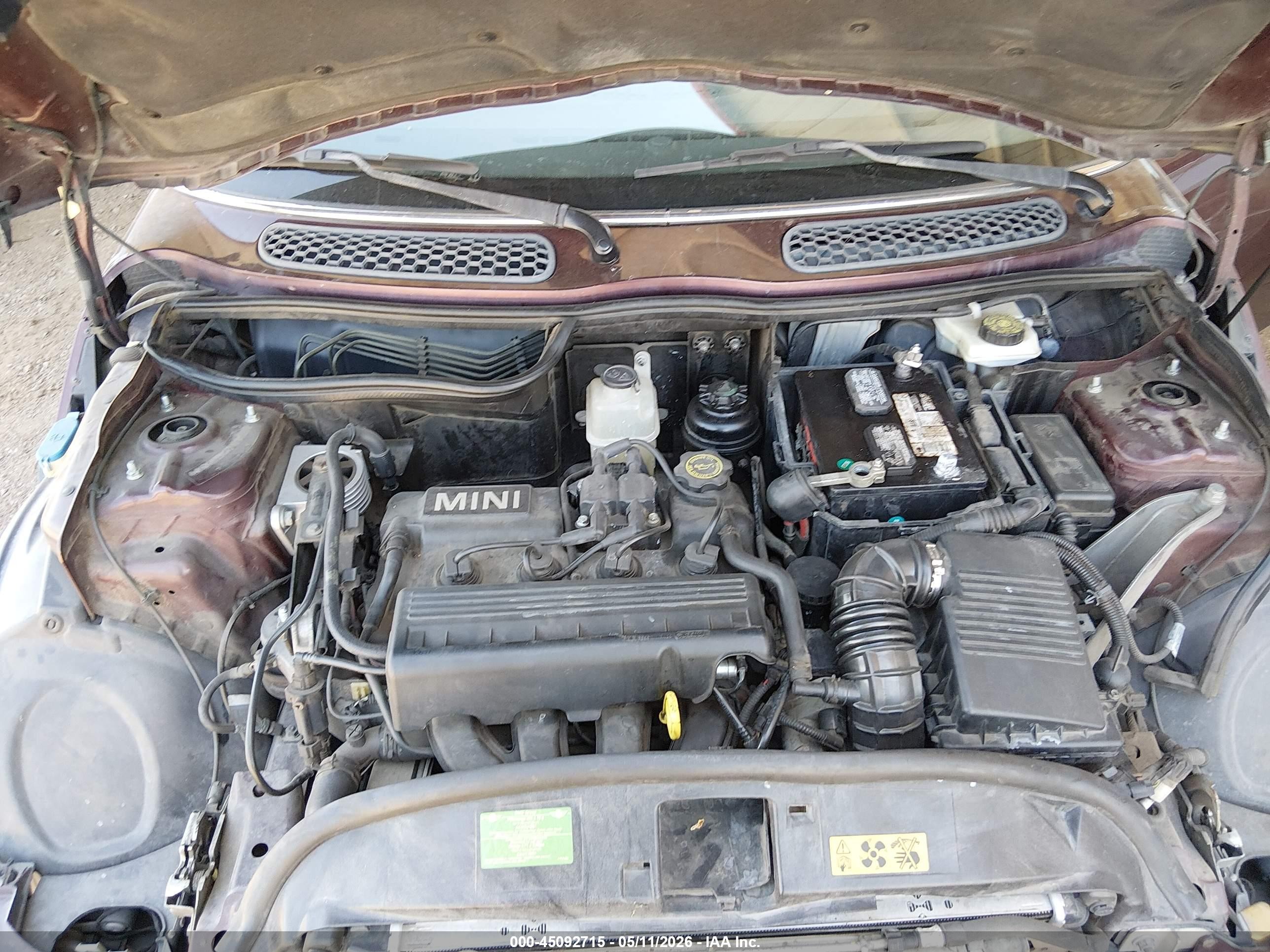 2003 Mini Cooper   Maroon vin: WMWRC33473TE14555